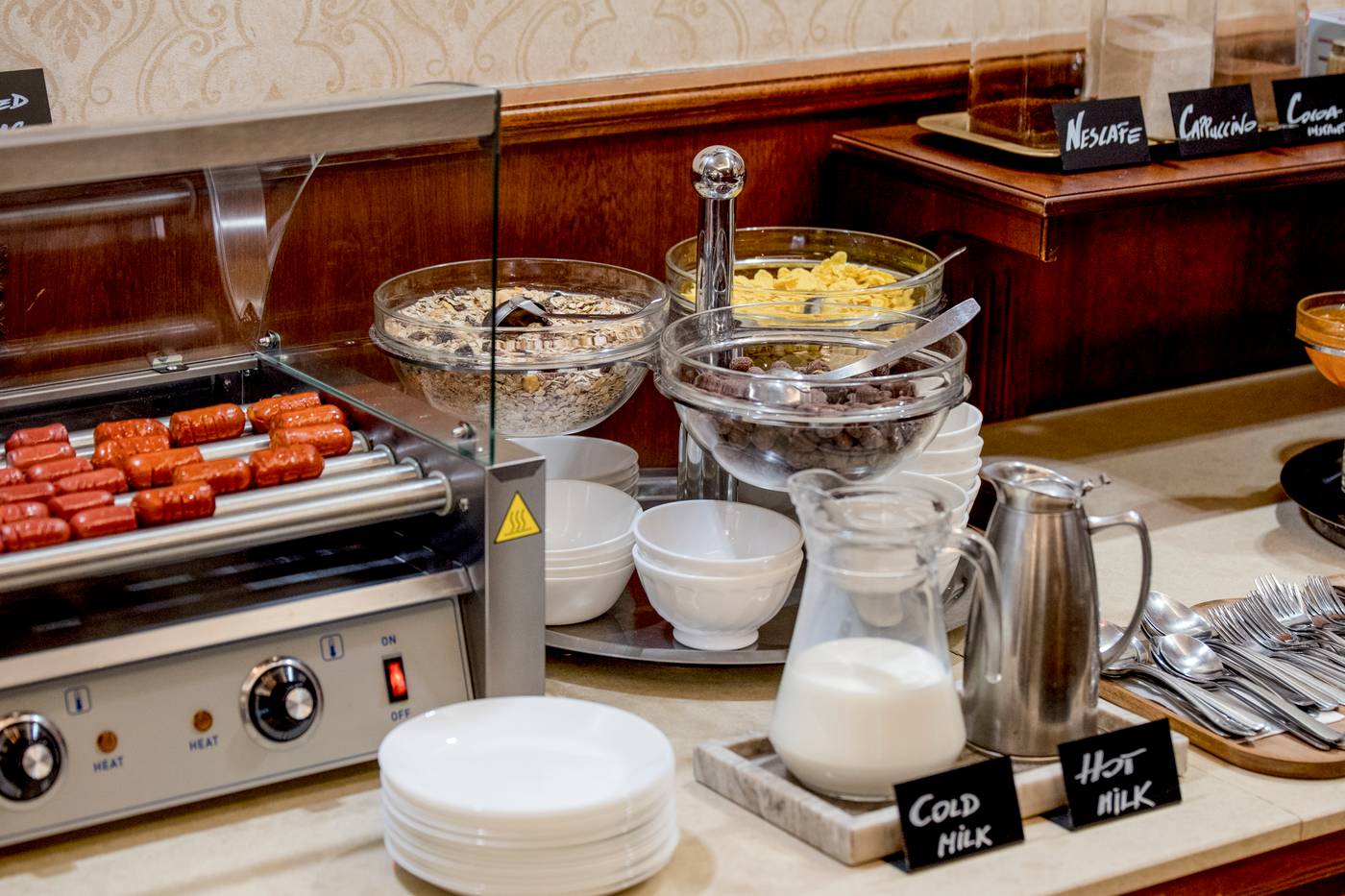 Gold-Hotel-Budapest-Restaurant-33