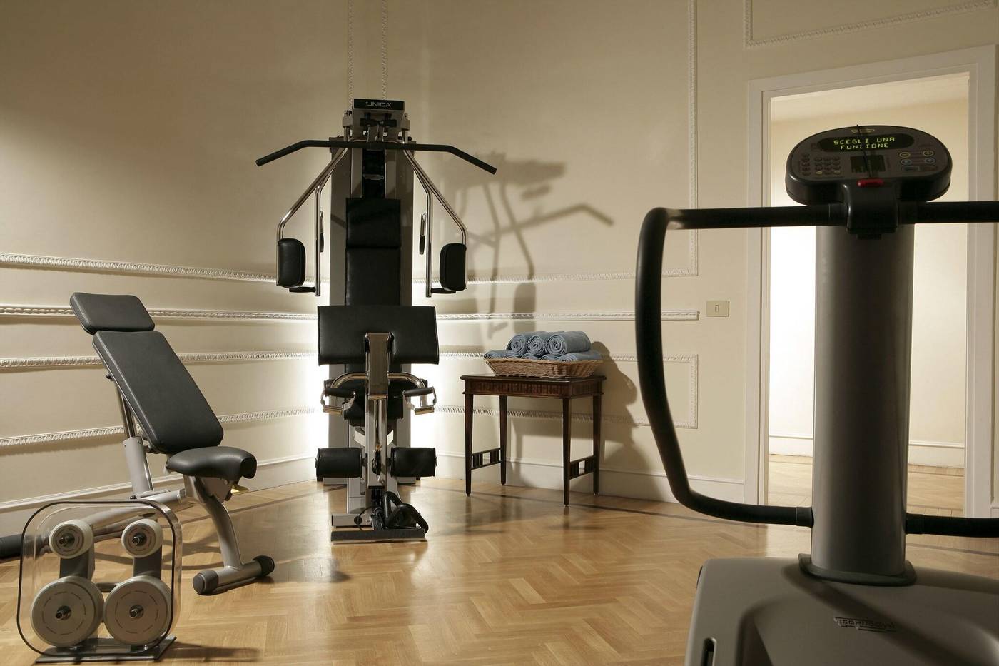 Hotel-Quirinale-Sports-and-Entertainment-61