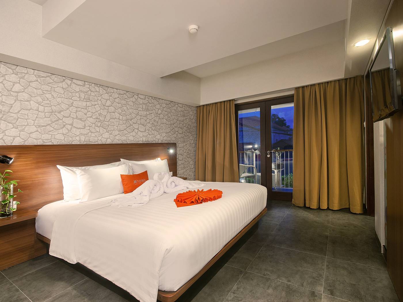 J4 Hotels Legian-Indonesia-Bali-Room-8