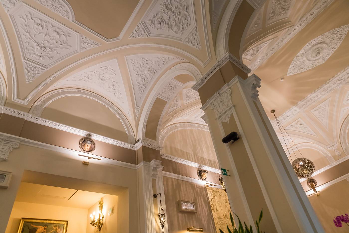 Bernini-Palace-General-view-16