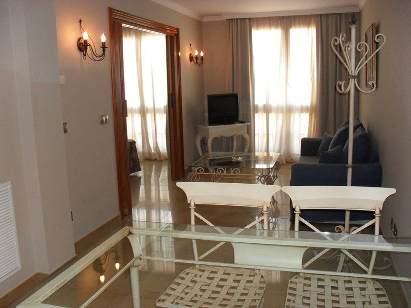 Vent-de-Garbi-Room-4