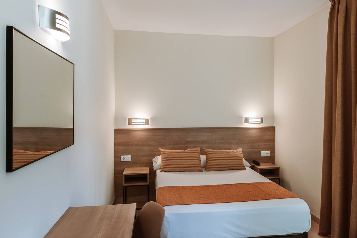 Marconi-Hotel-Room-16