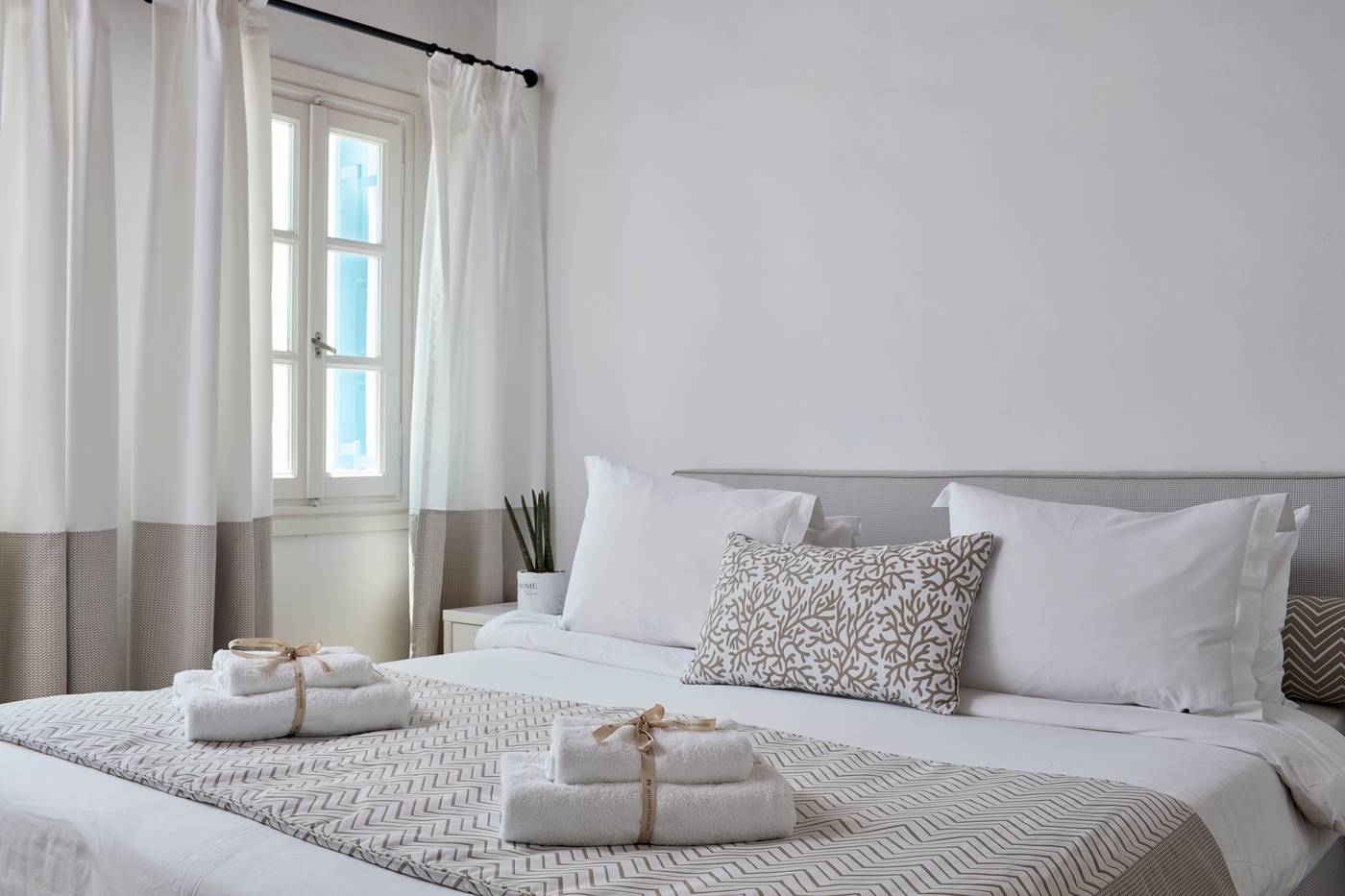 Mykonos-Princess-Hotel-Room-43