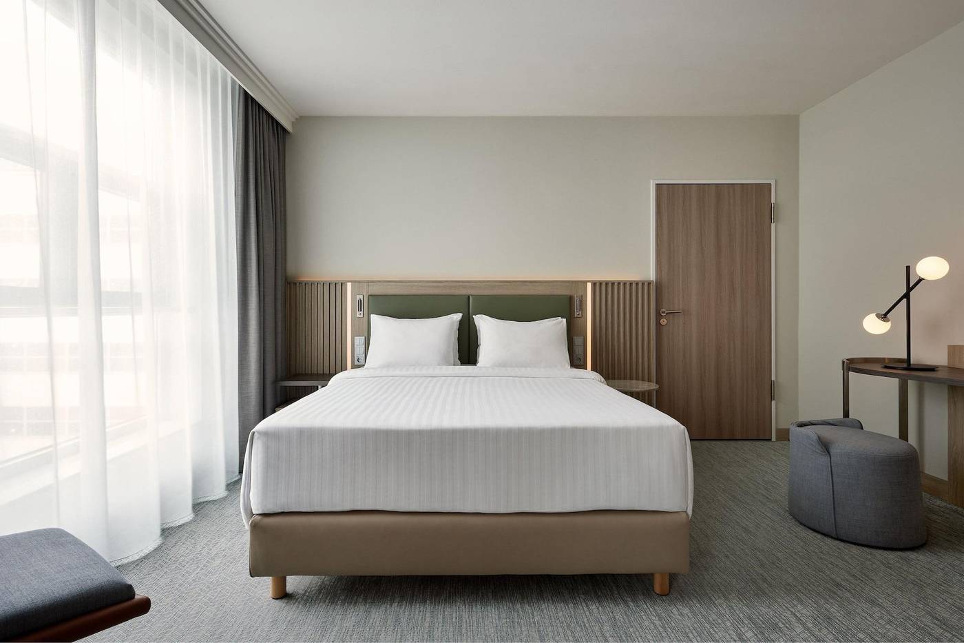 Courtyard-Berlin-City-Center-Room-39