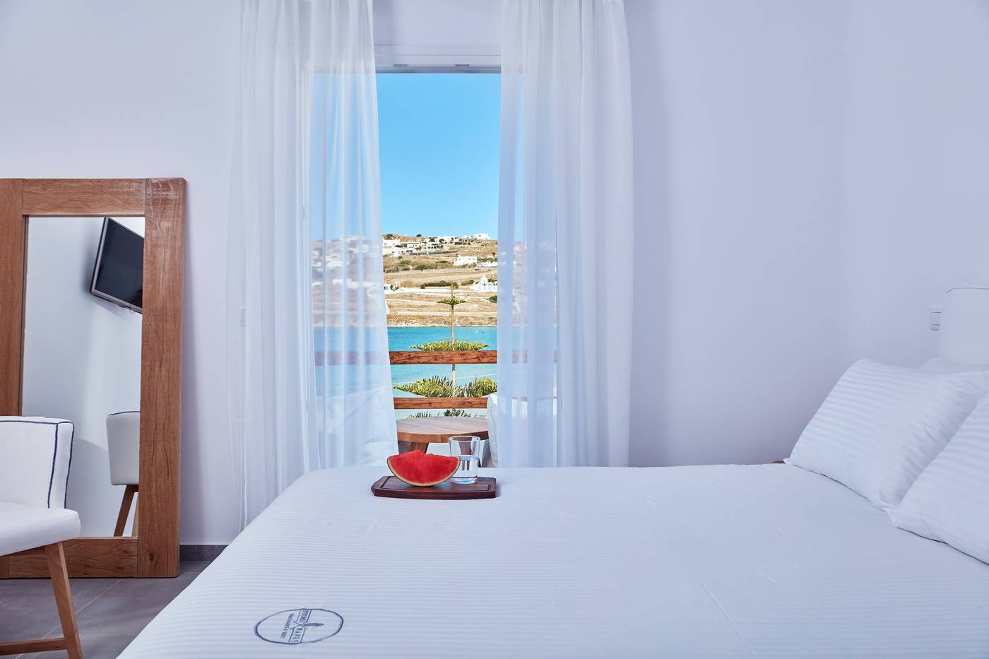 Mykonos-Waves-Room-14