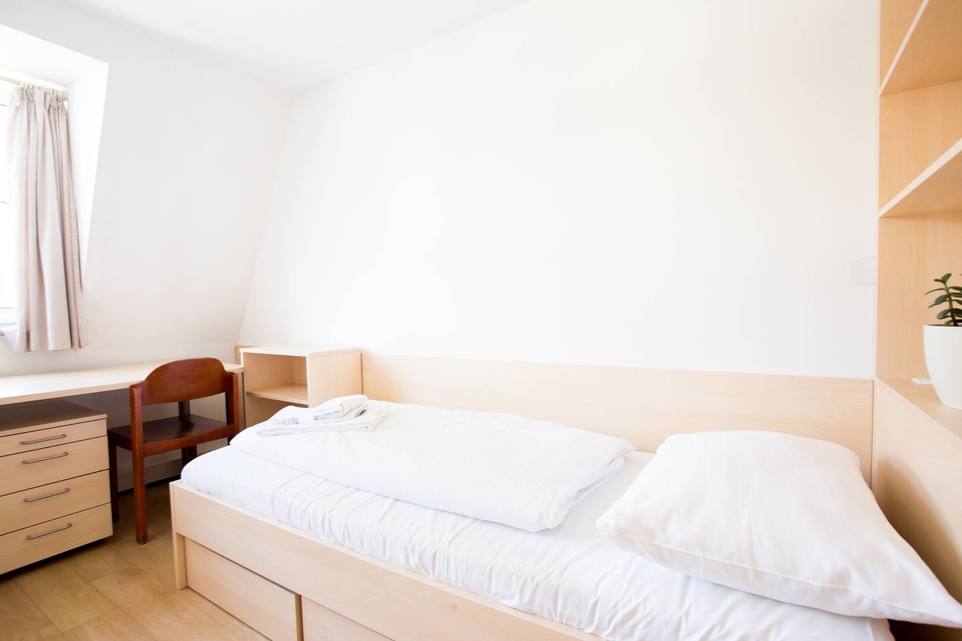 myNext - Riverside Hotel Salzburg-Austria-SALZBURG-Room-9