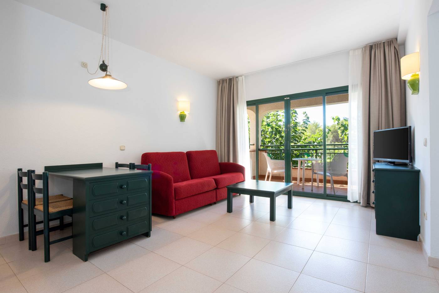 Valentin-Son-Bou-Room-44