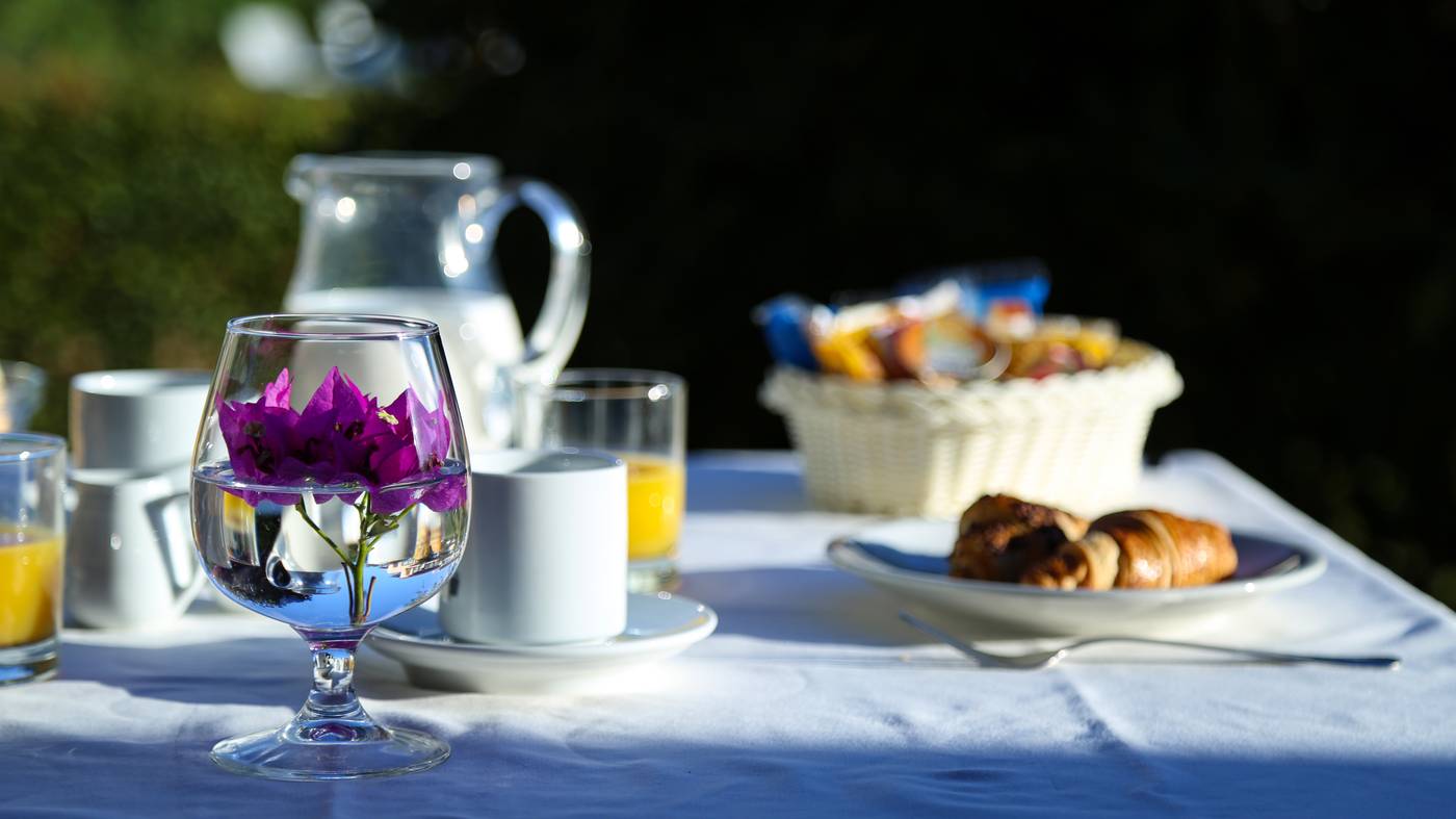 Swadeshi-Sporting-Hotel-Tanca-Manna-Bar-14