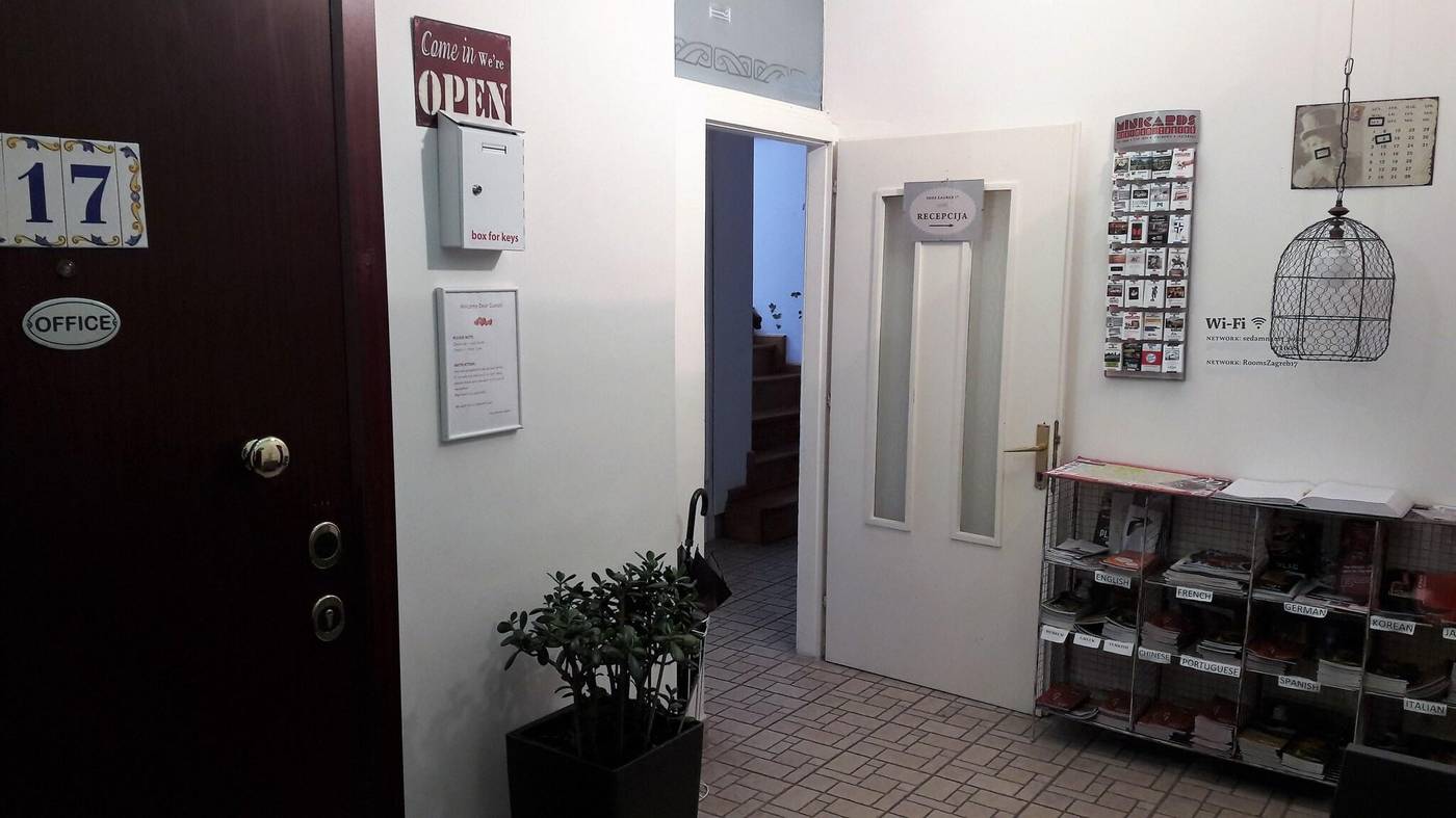 Rooms Zagreb 17-Croatia-Zagreb-Lobby-4