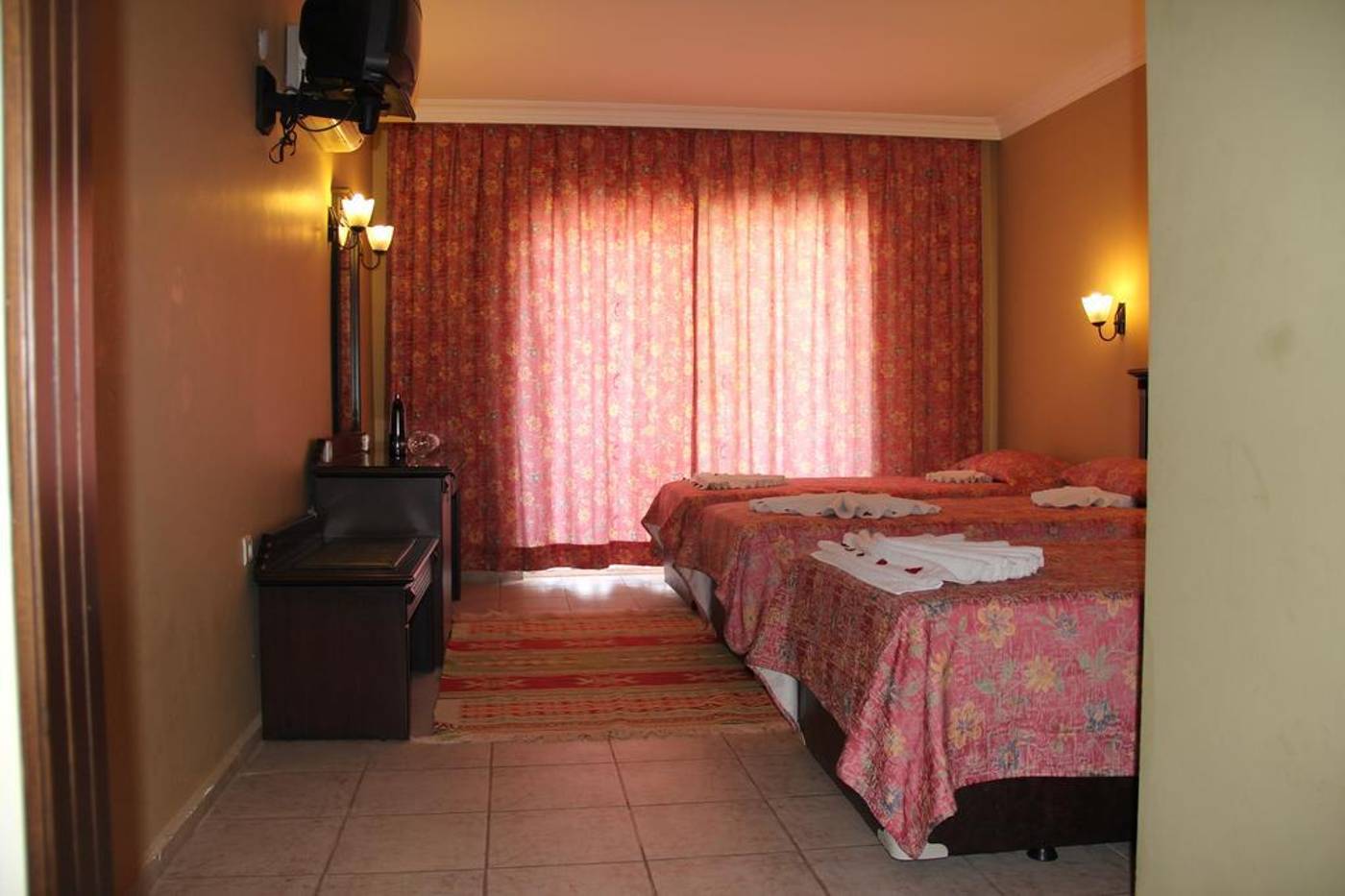 Club-Dorado-Hotel-General-view-16