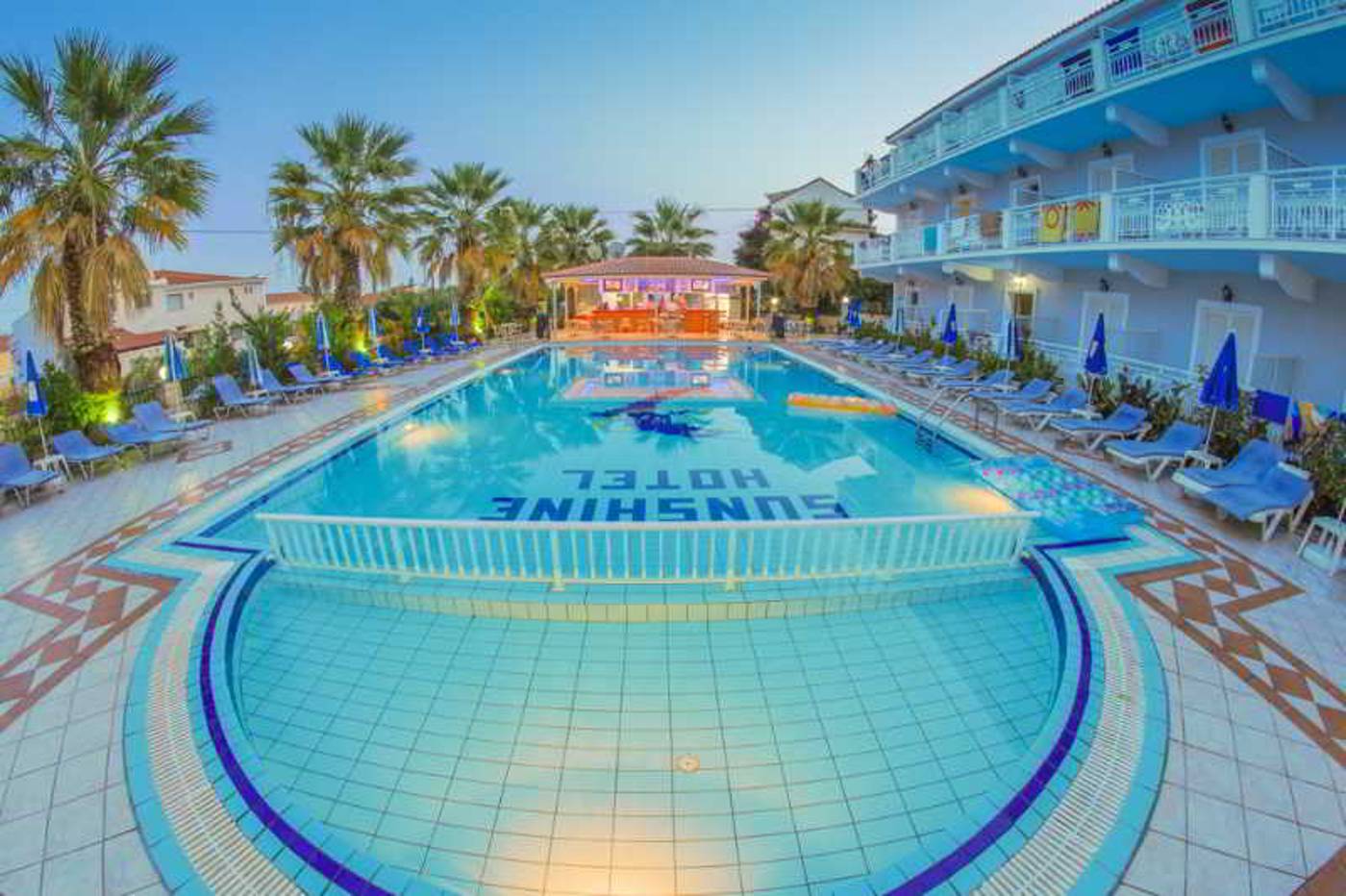 Sunshine-Pool-3