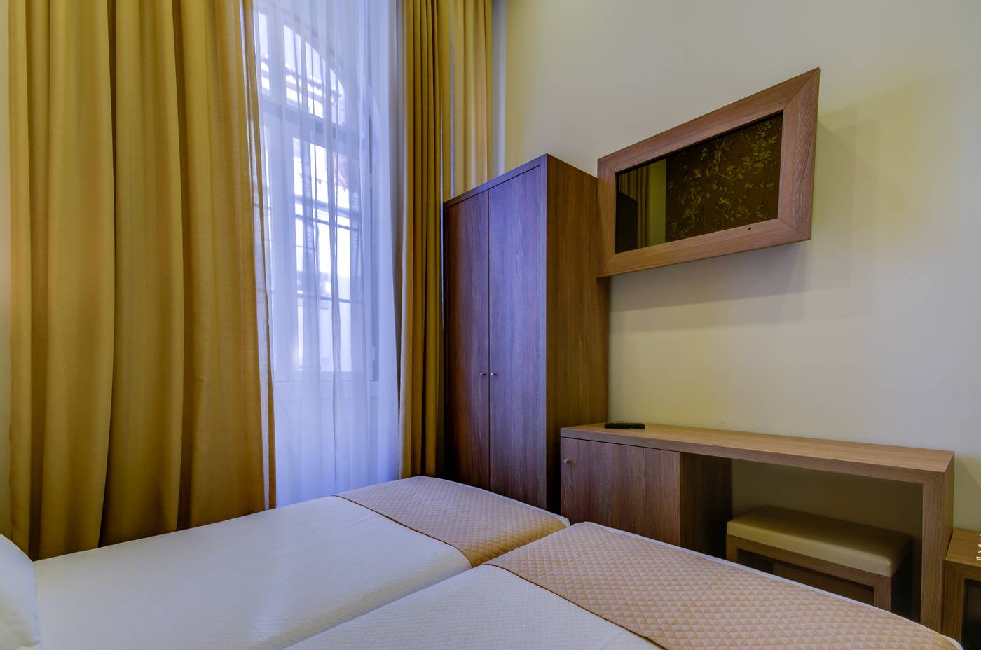 Inn-Rossio-Room-29