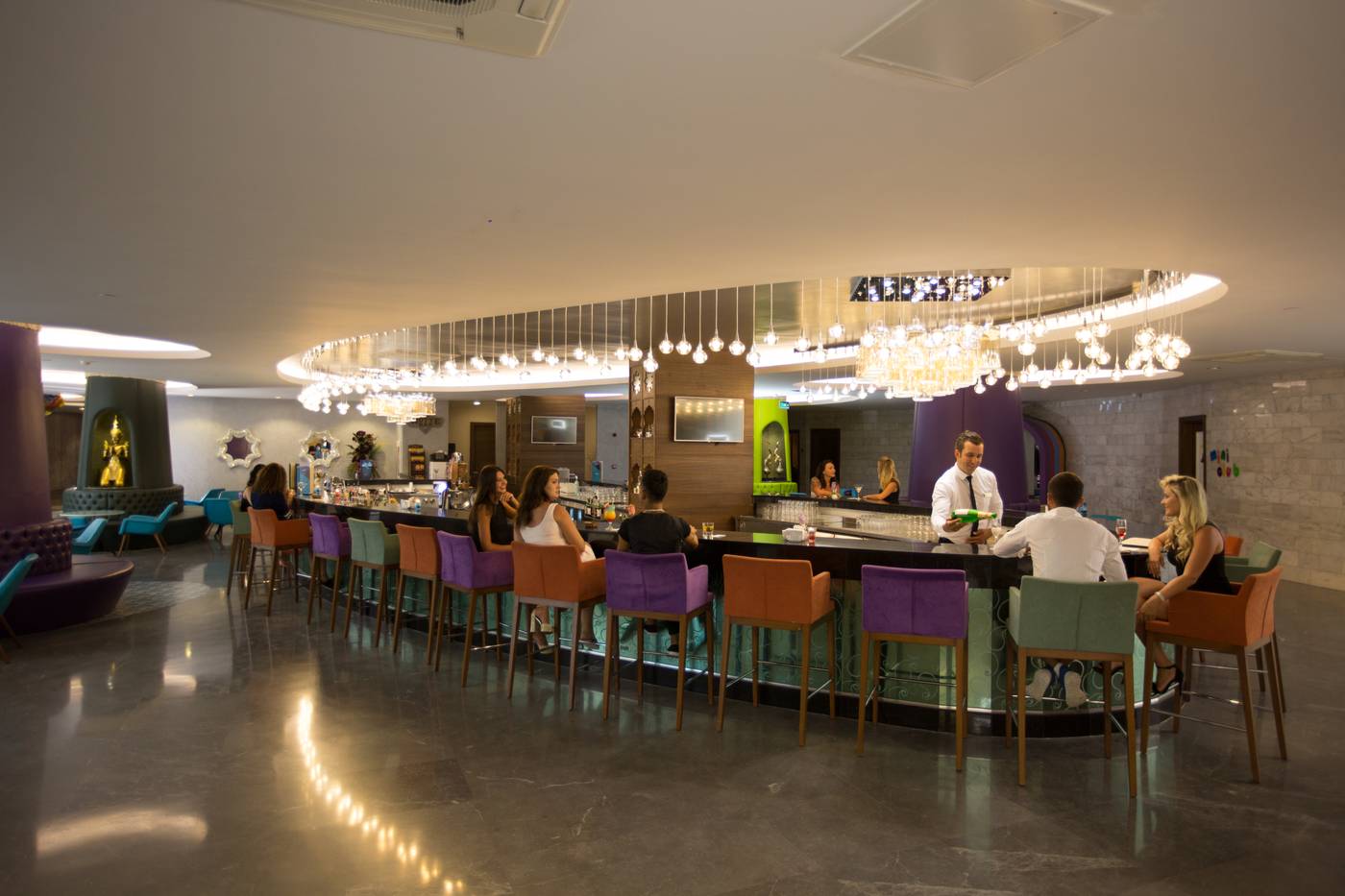 Royal-Taj-Mahal-Bar-55