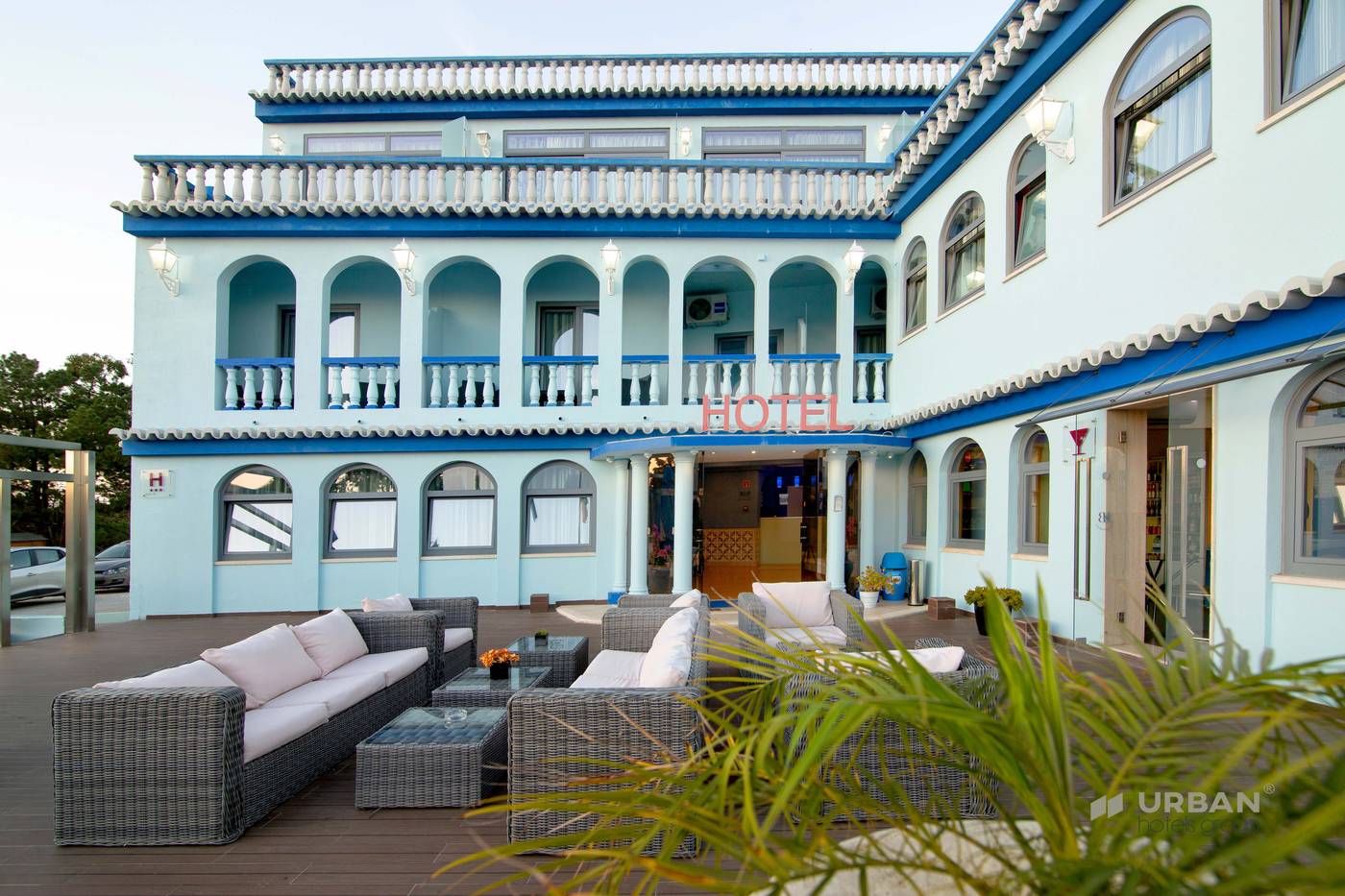 Hotel-Santa-Eulalia-Praia-Lobby-7