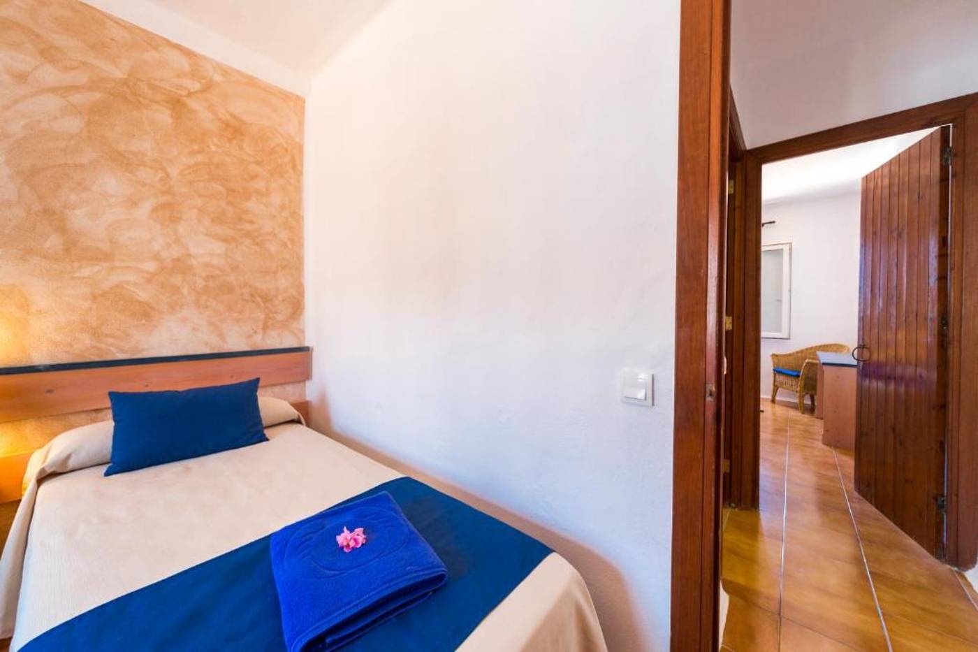 Tramontana-Park-Room-23