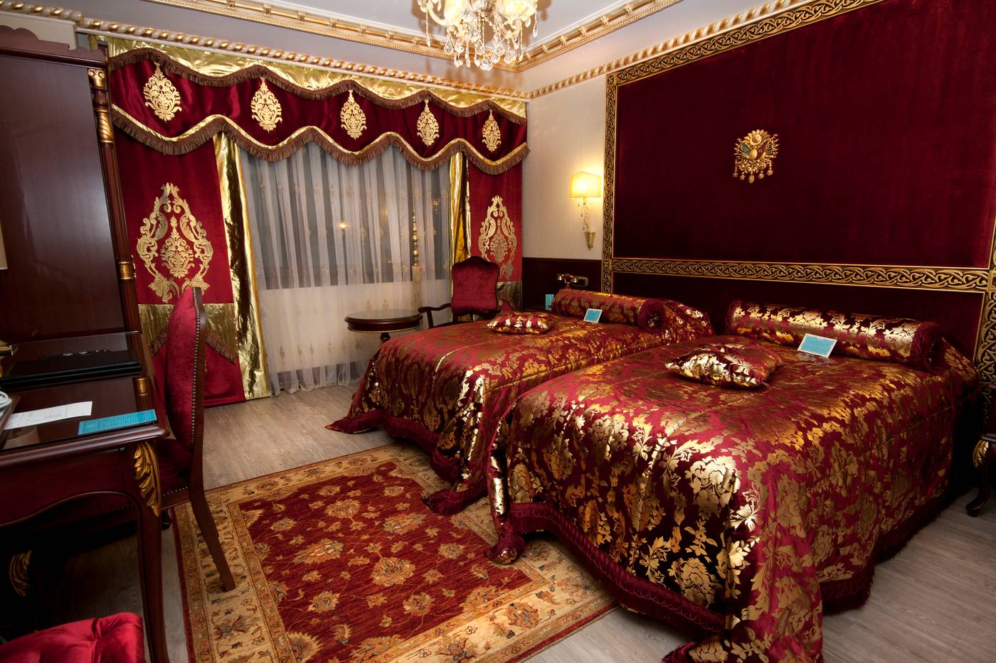 Ottoman-s-Life-Hotel-S-Class-Room-24