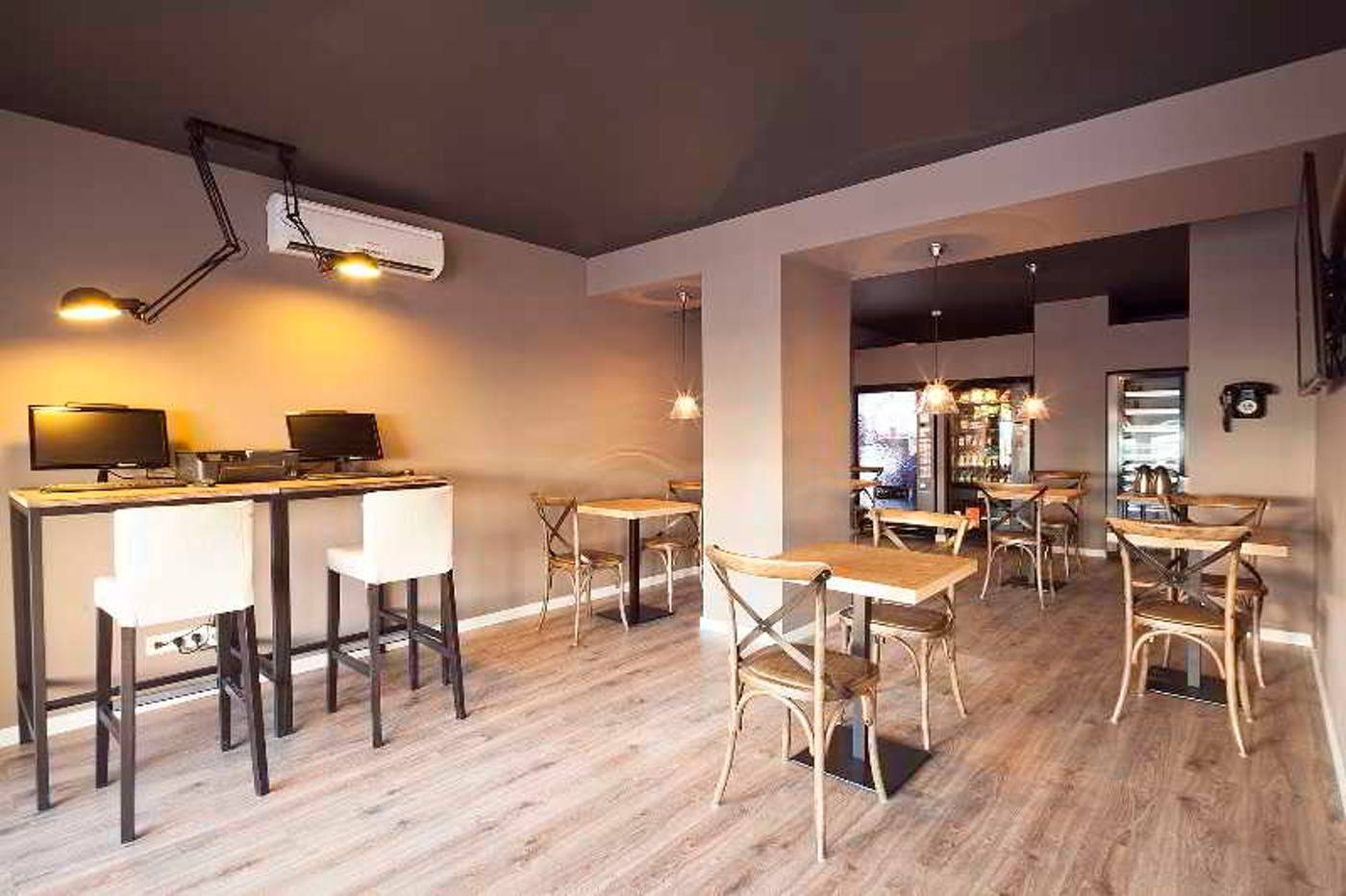 Acta-Madfor-Hotel-Bar-17