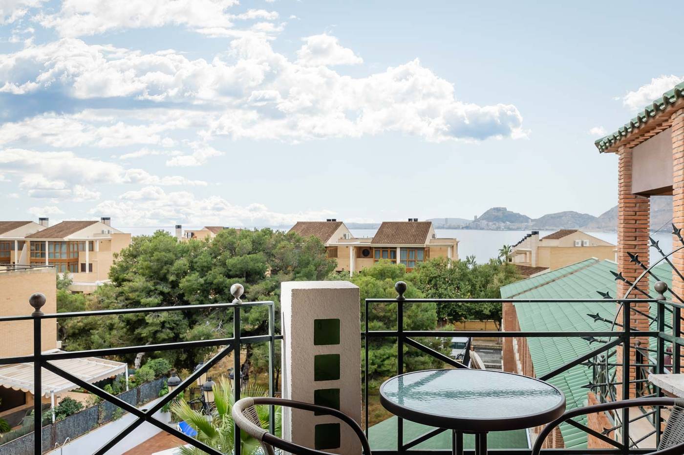 06.11.25 Calas de Alicante