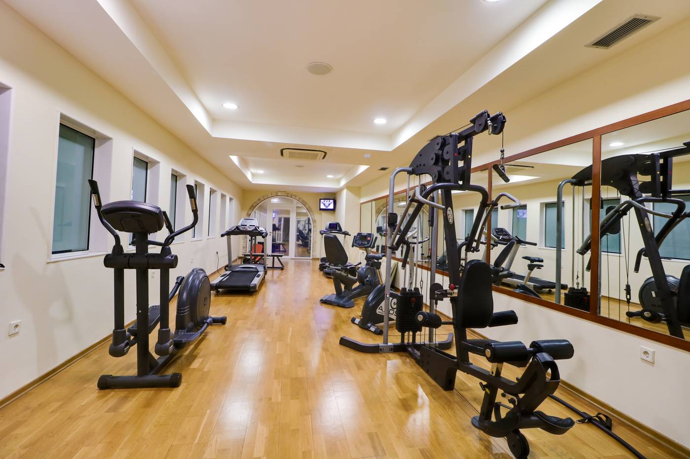 Aegean-Melathron-Thalasso-Spa-Hotel-Sports-and-Entertainment-75