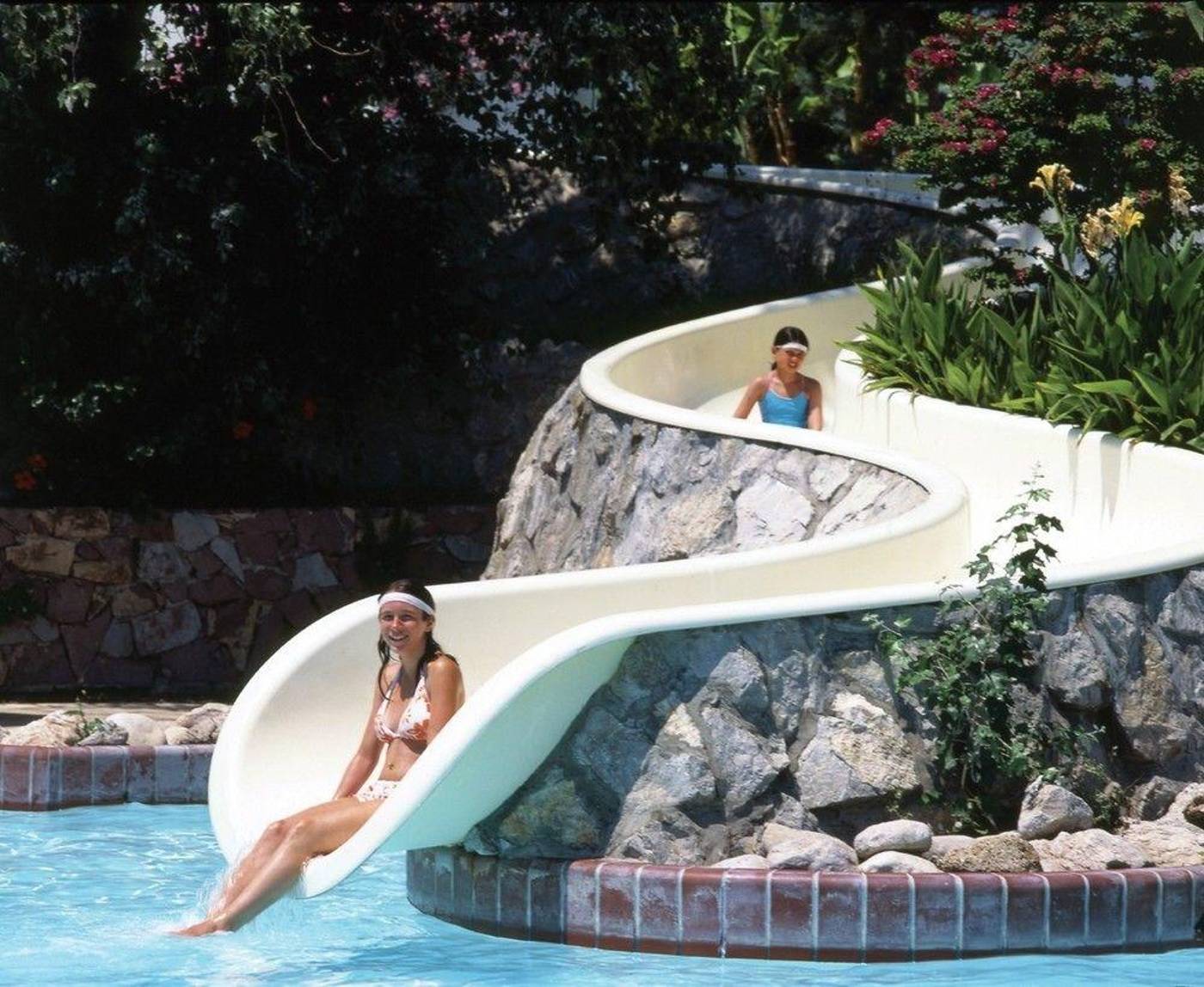 Calypso-Beach-General-view-7