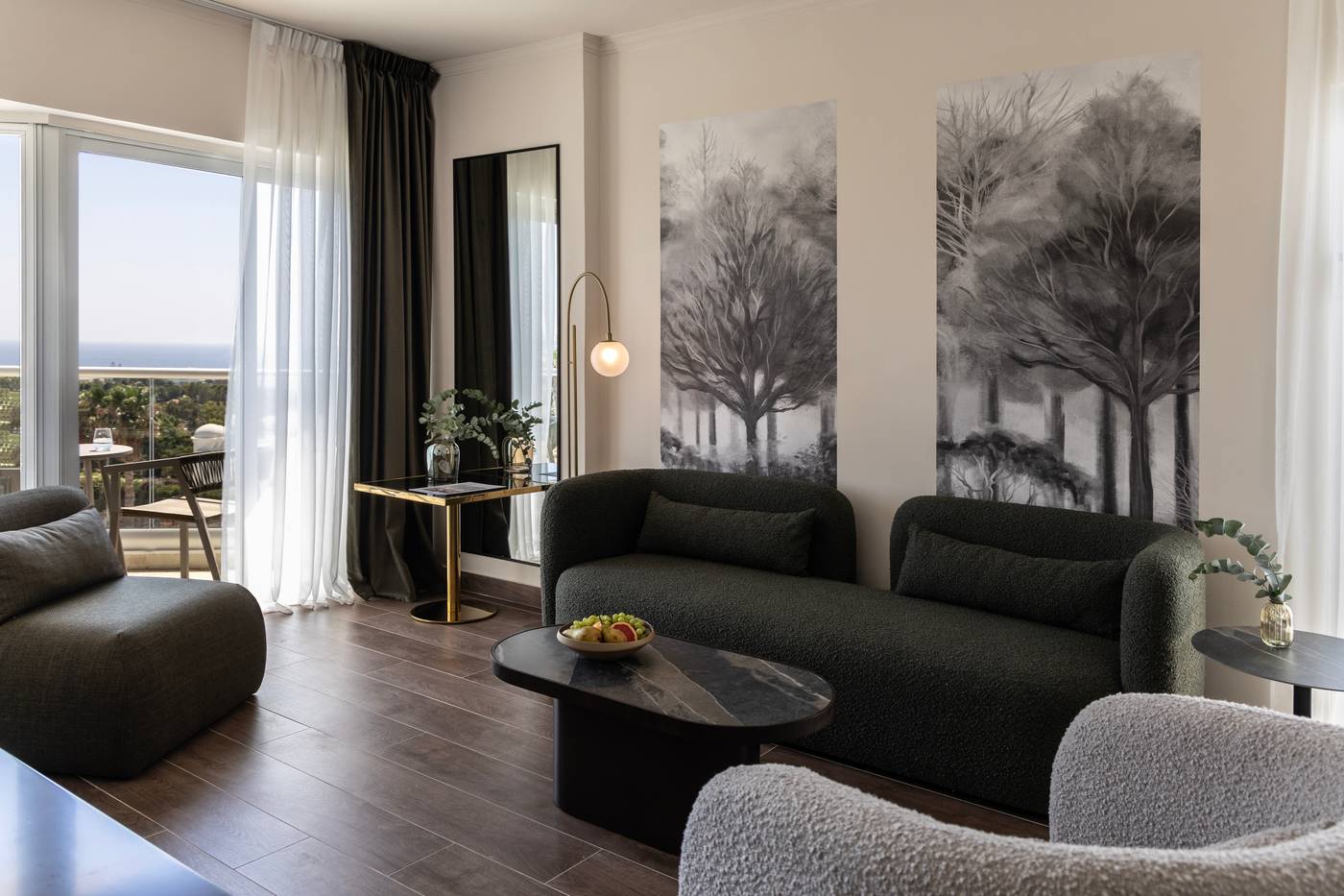 Cali-Resort---Spa-by-Louis-Hotels-Room-26