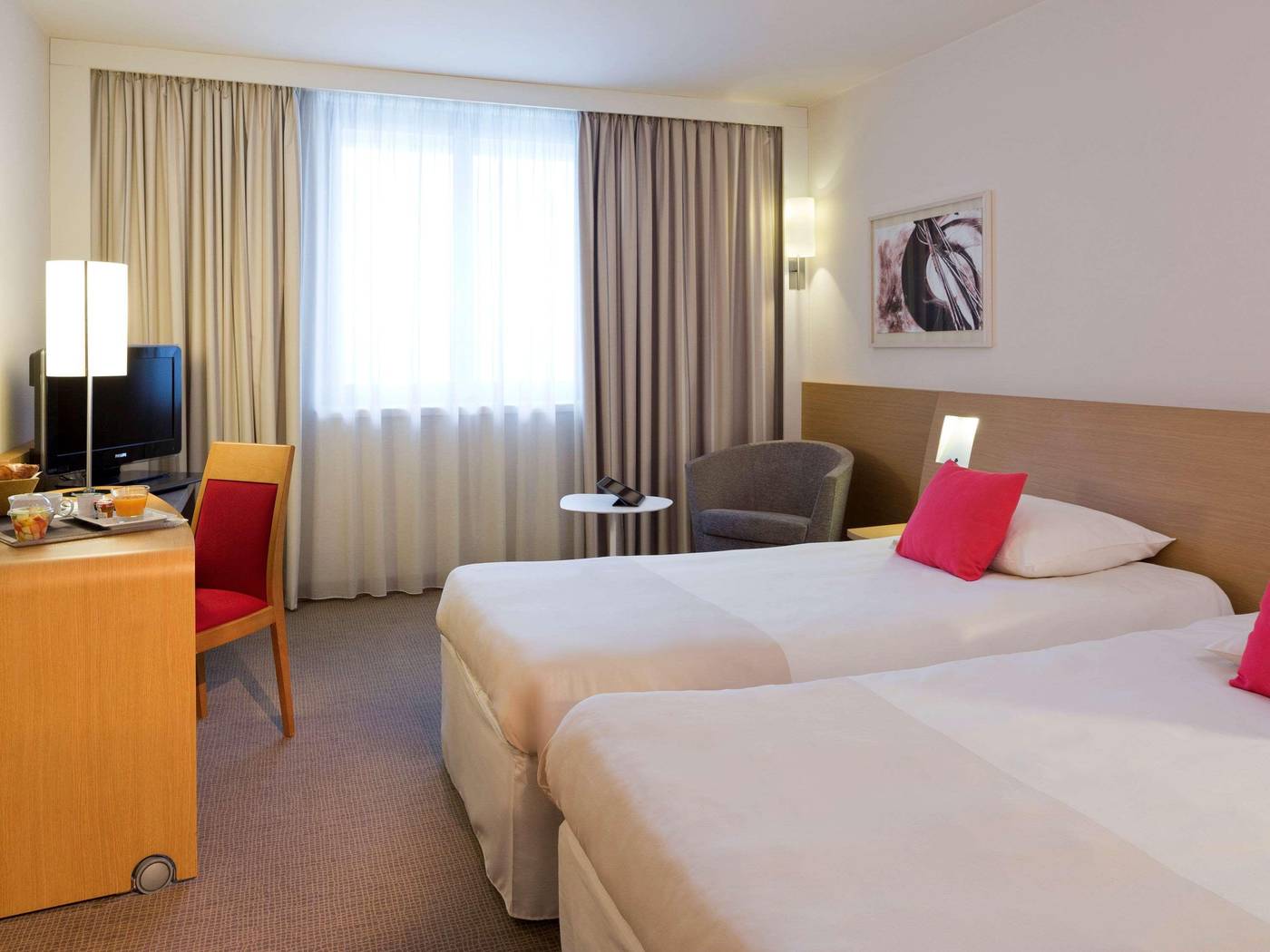 Novotel-Nice-Centre-Vieux-Nice-Room-35