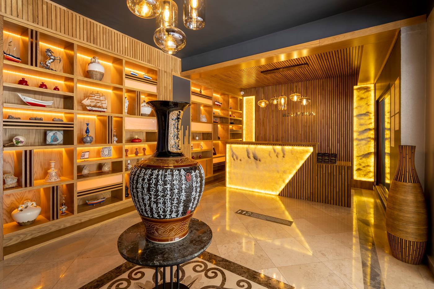 Meril-Hotel-Lobby-53