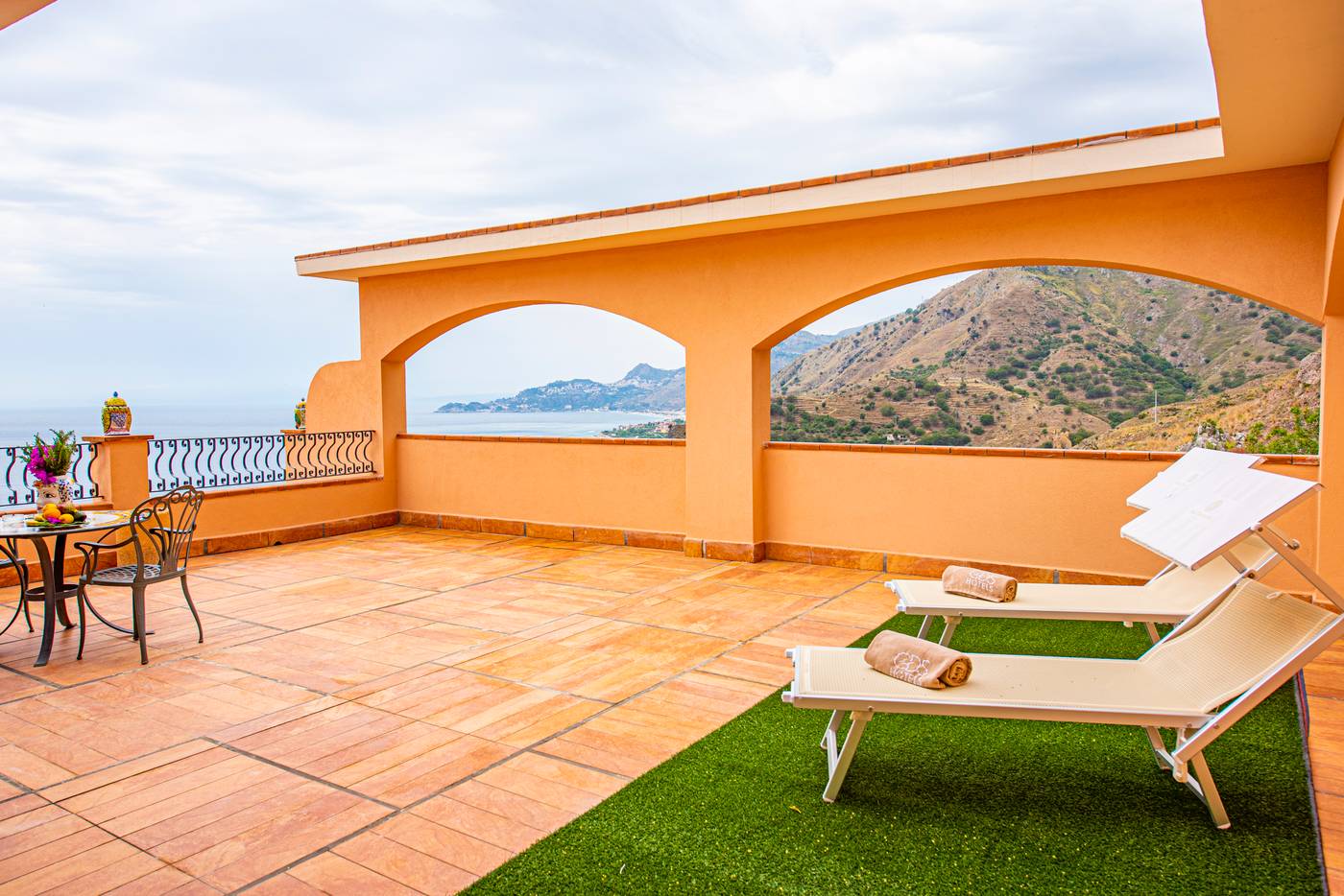 Baia-Taormina-Hotel-Room-5