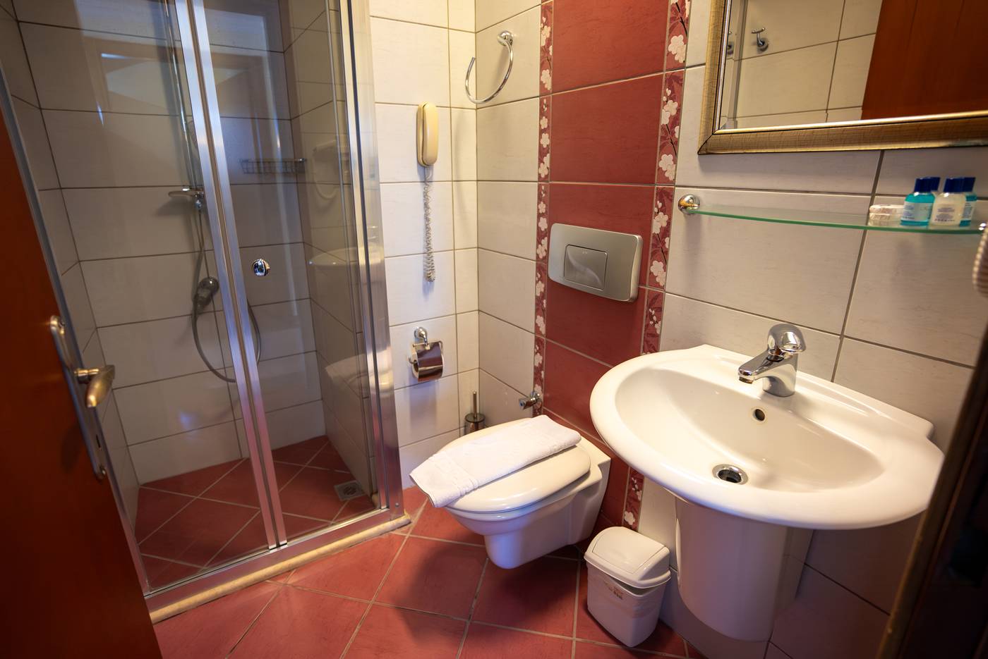 Club-Karakas-Room-57