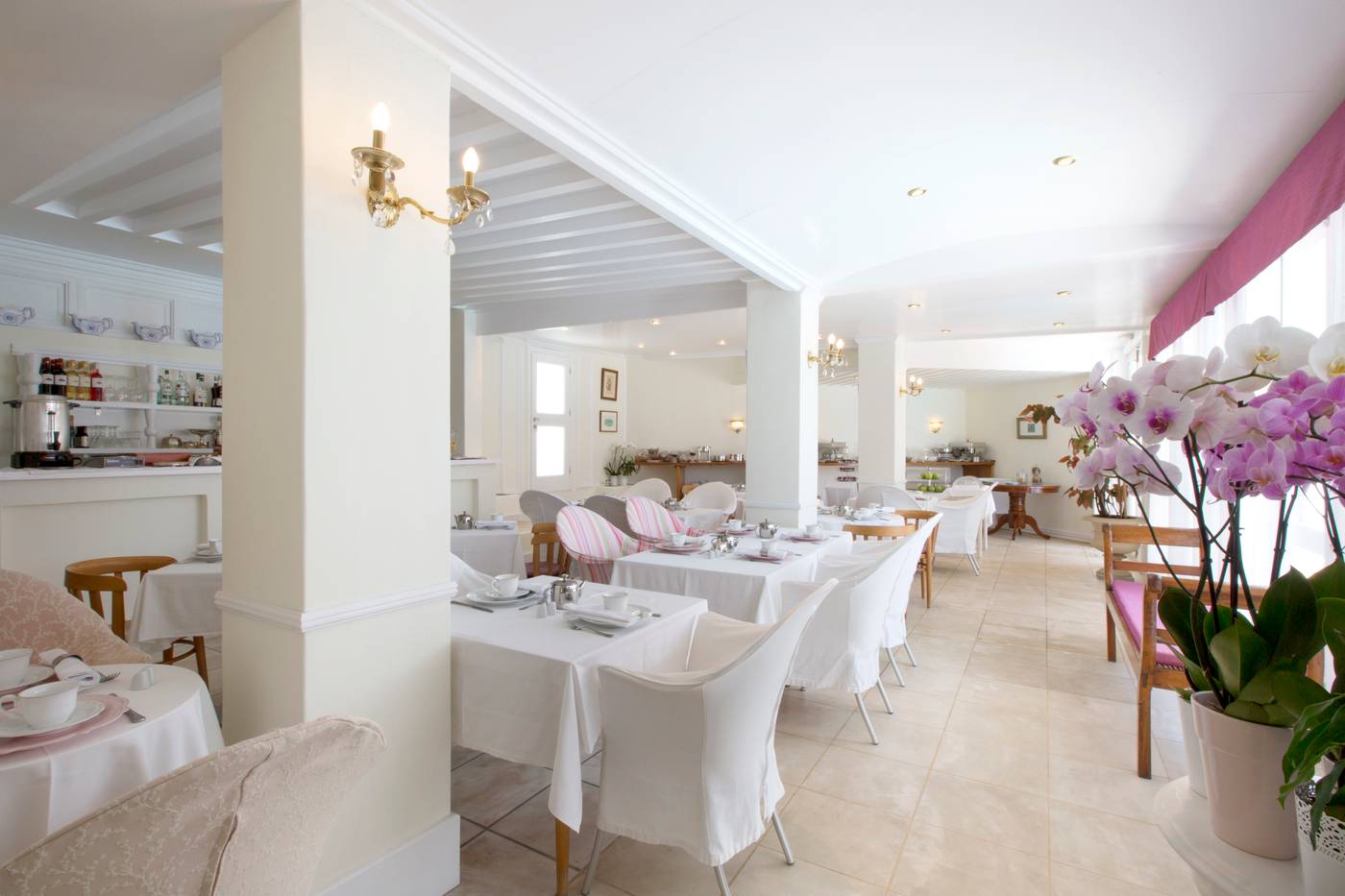 Dorion-Restaurant-46