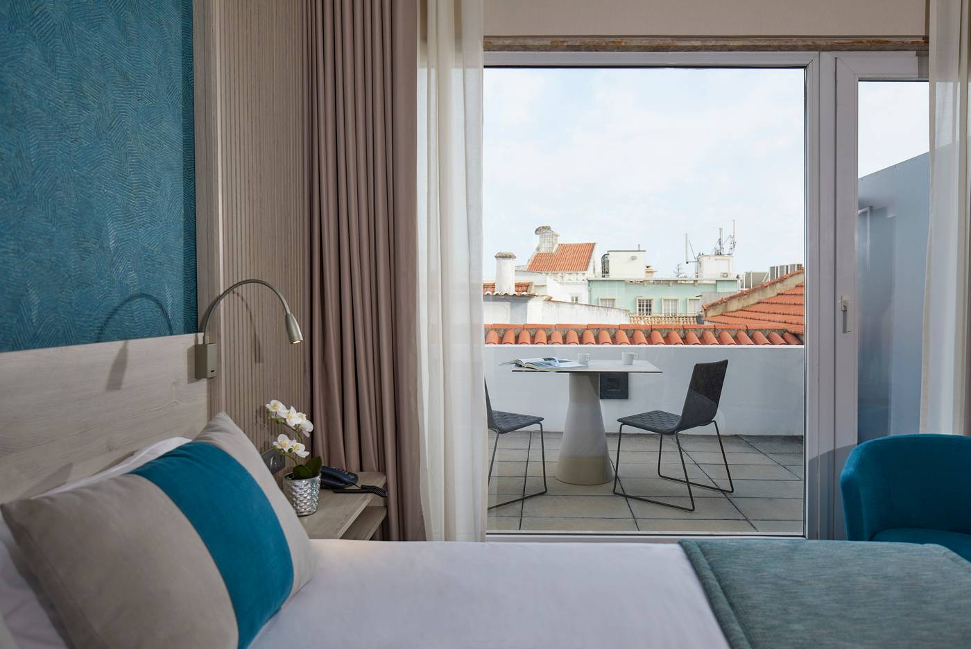 Faro---Beach-Club-Room-16