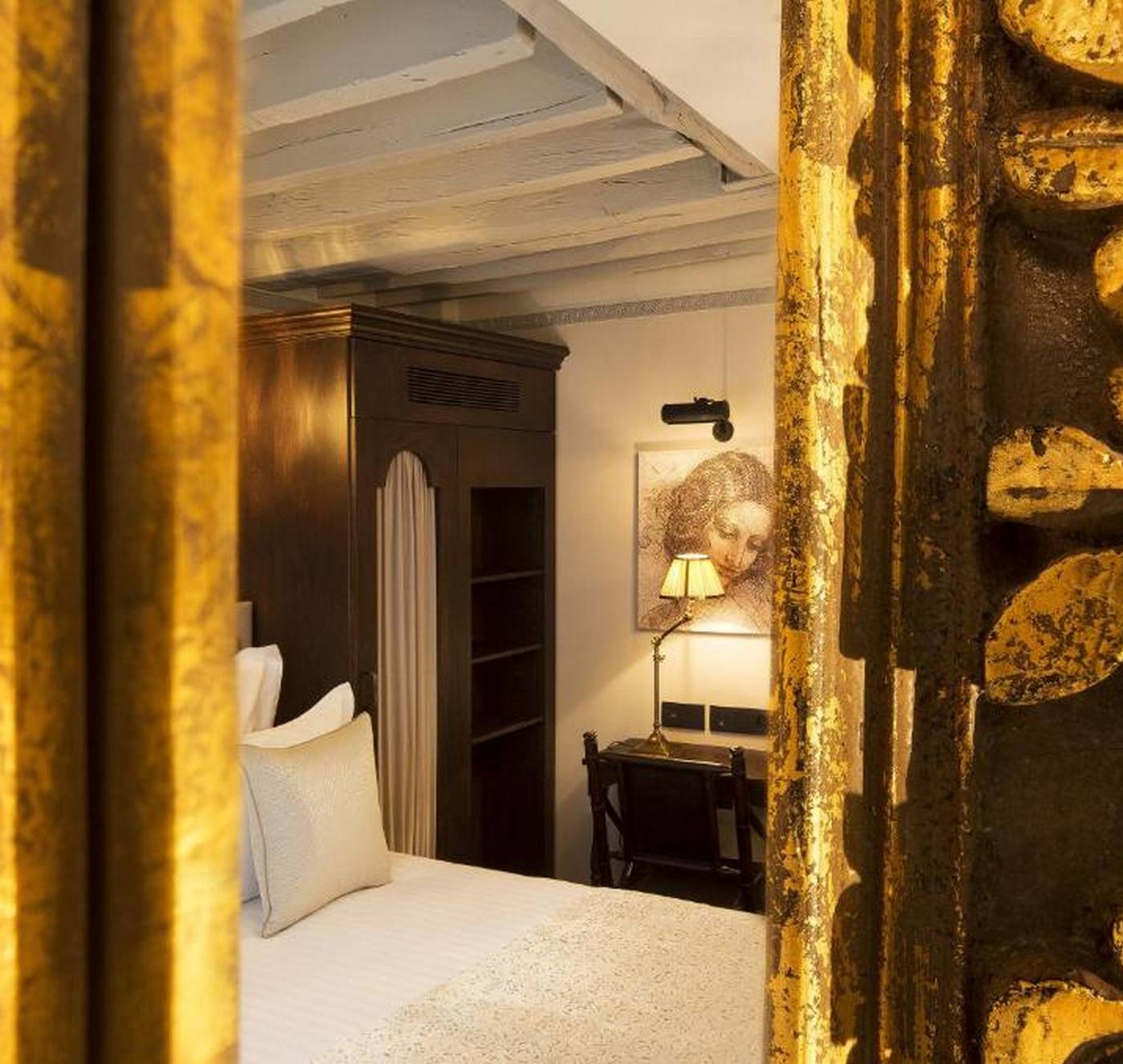 Hotel-Da-Vinci-Room-21