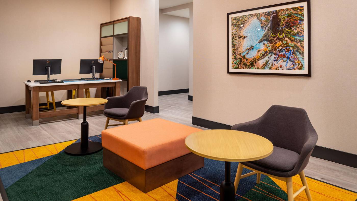 Holiday Inn amp Suites Orlando I Drive - Holiday Inn Suites Orlando I Drive Theme Parks United States Orlando General View 3