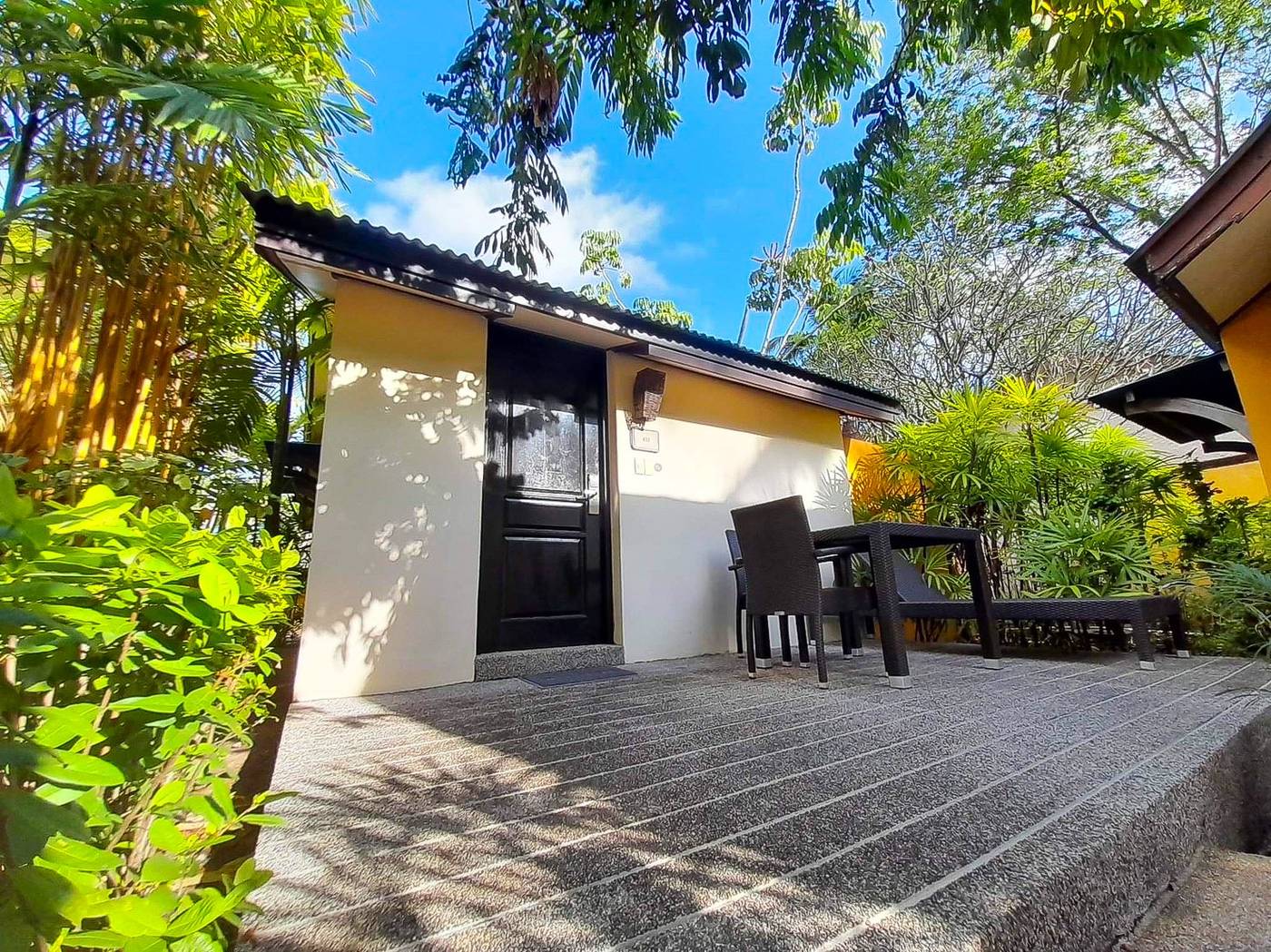 Movenpick-Resort---Spa-Karon-Beach-Phuket-Room-21