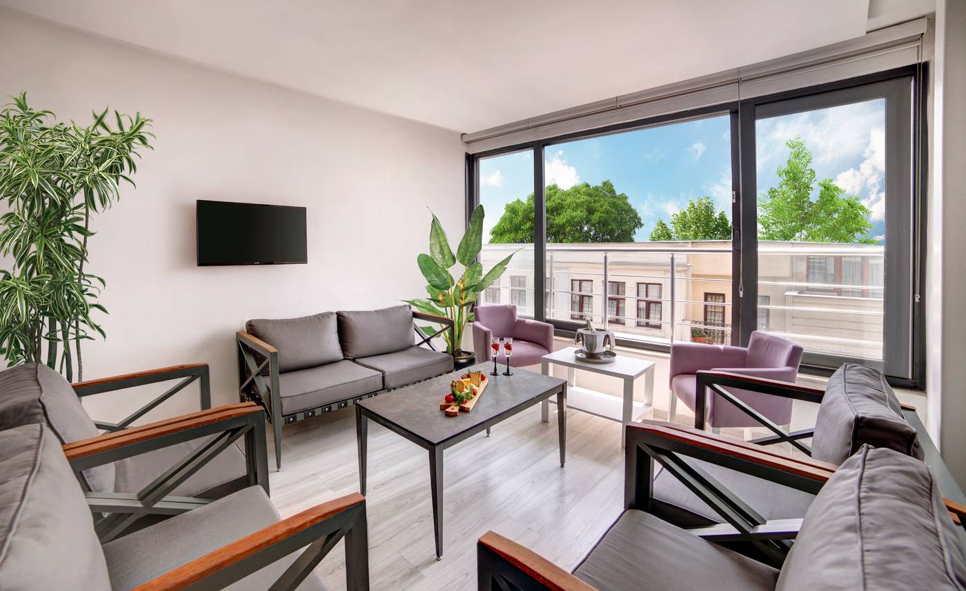 Skalion-Hotel---Spa-Room-2