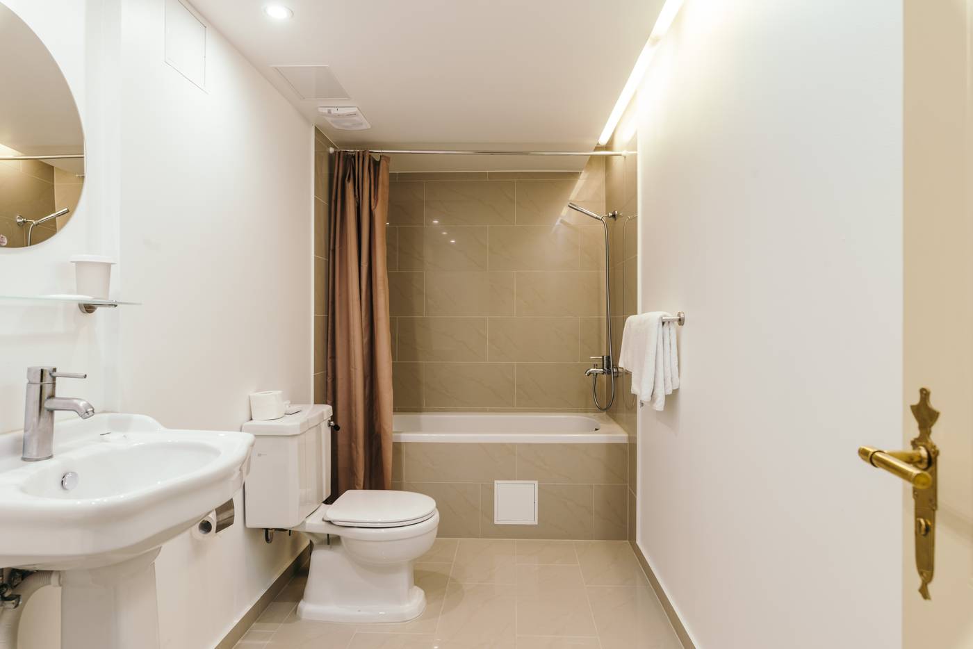 Merchants-House-Room-27