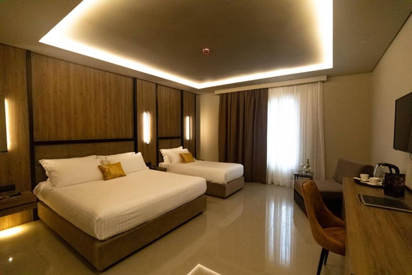 Kraal Hotel-Albania-Vlorë-Room-6