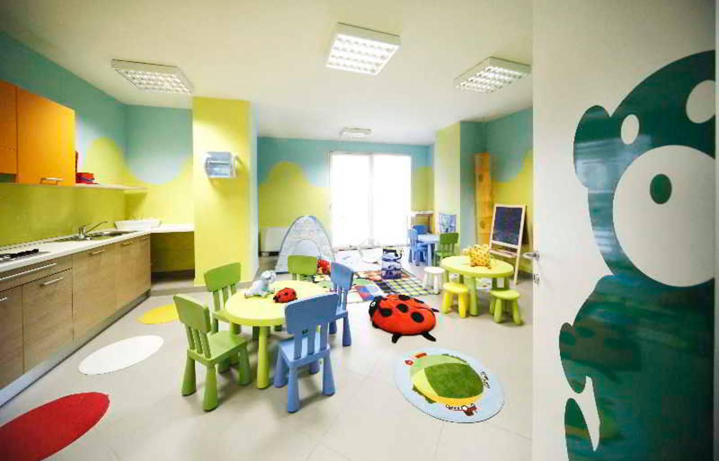 Yes Hotel Touring-Italy-Rimini-Lobby-9