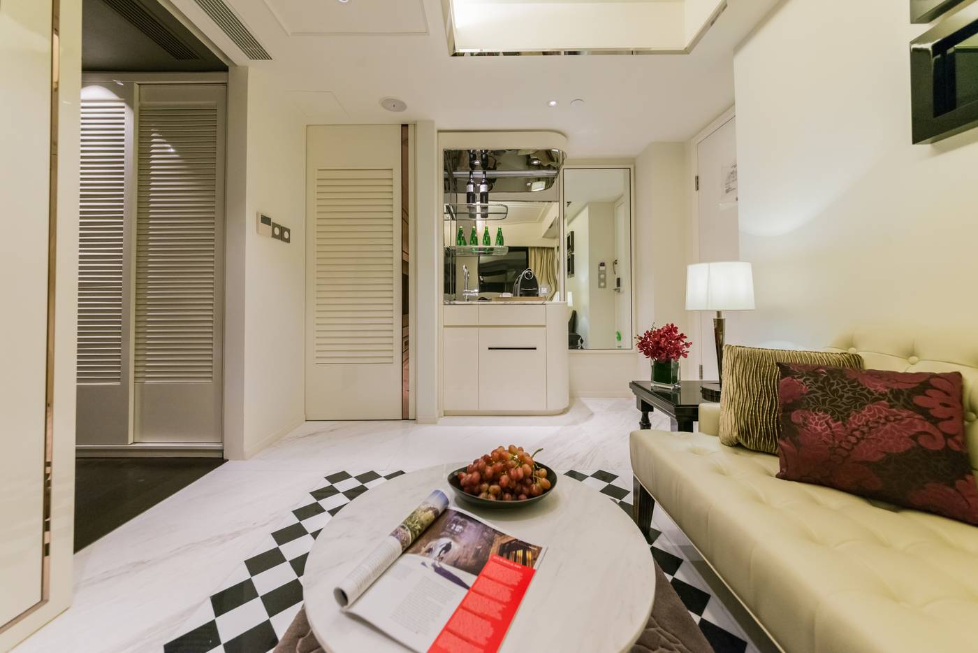 Hotel-Pravo-Hong-Kong-Room-24