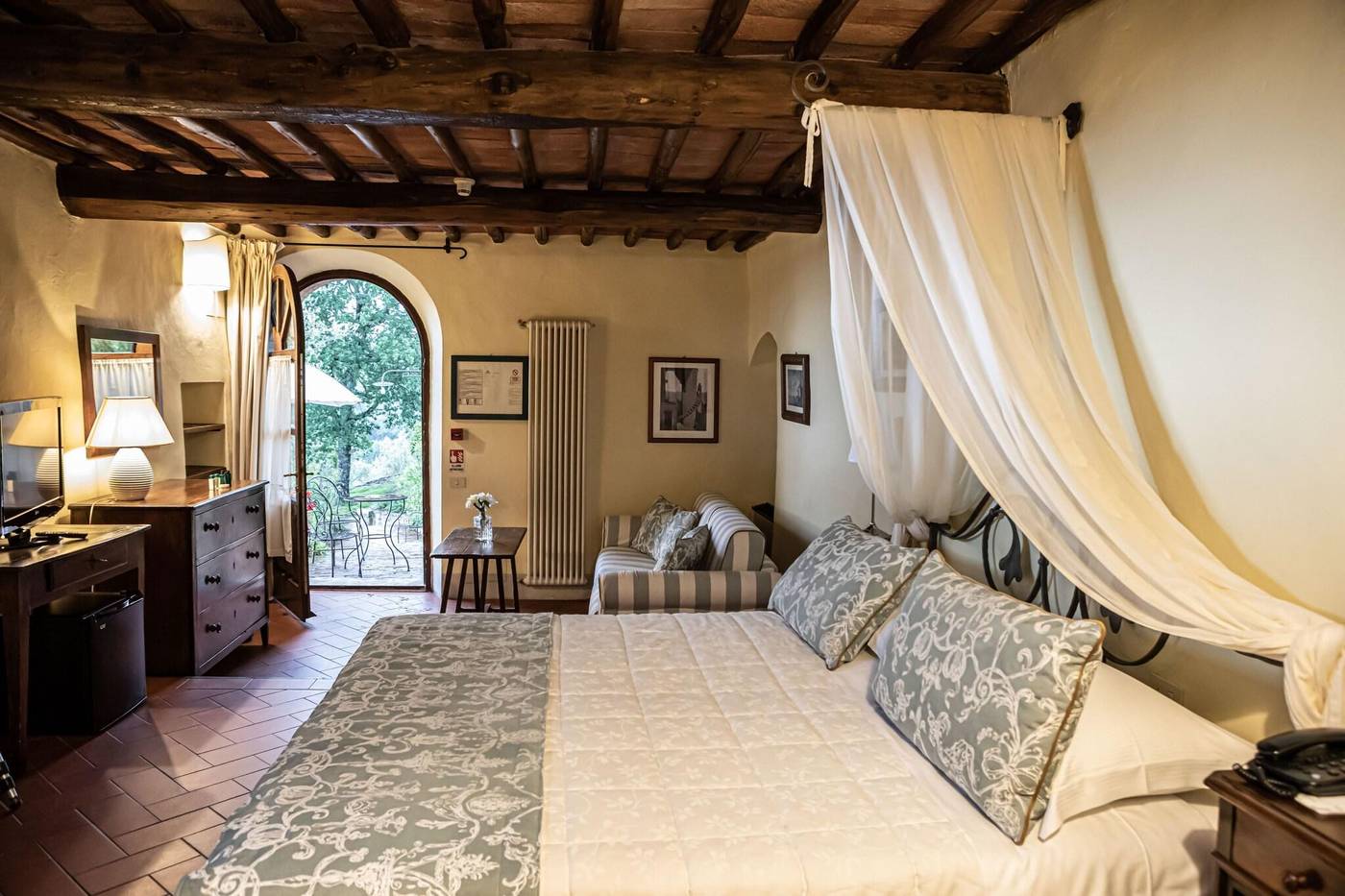 Il-Borgo-Di-Vescine-Room-7