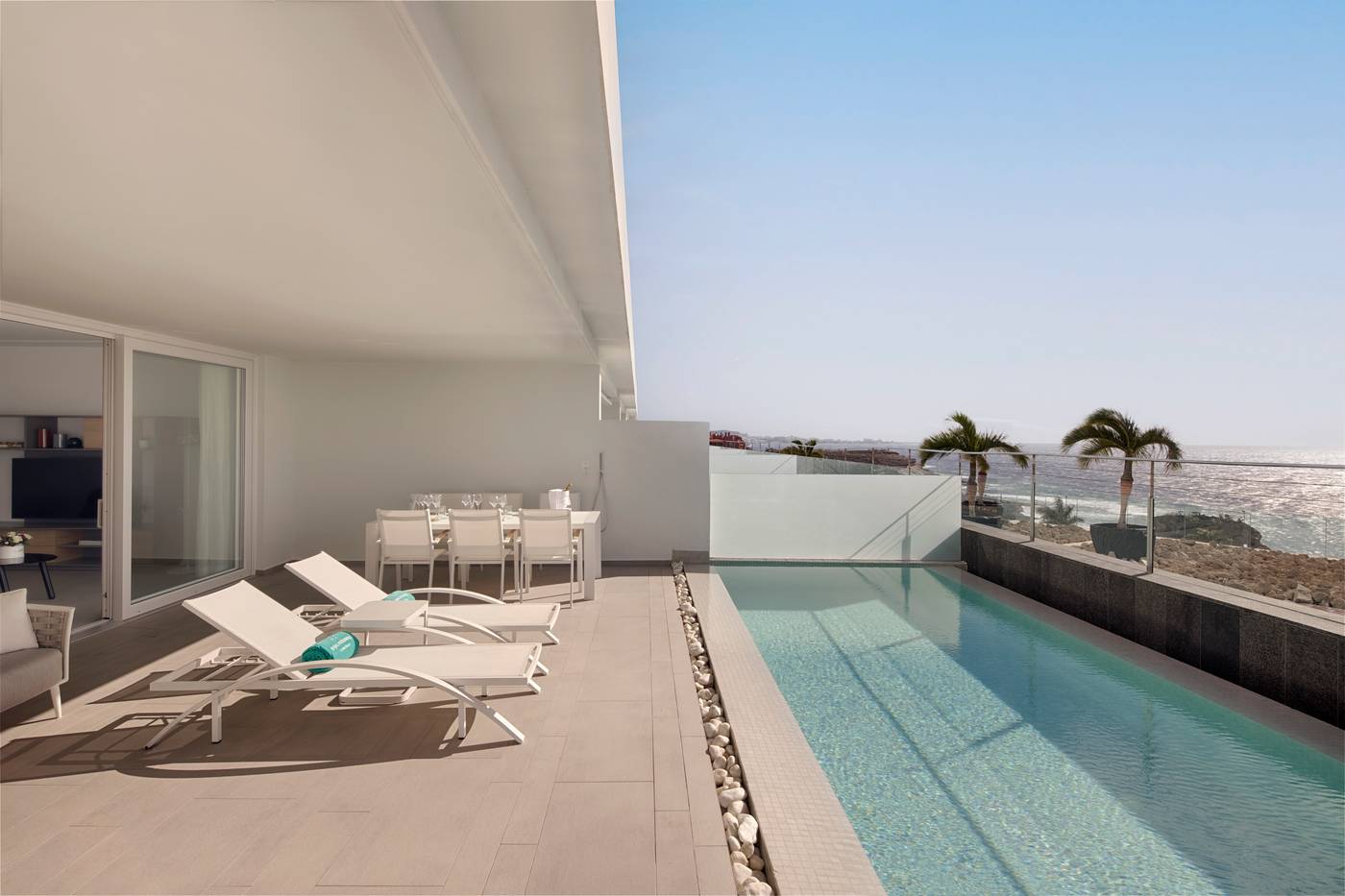 Royal-Hideaway-Corales-Suites--part-of-Barcel---Hotel-Group-Room-4