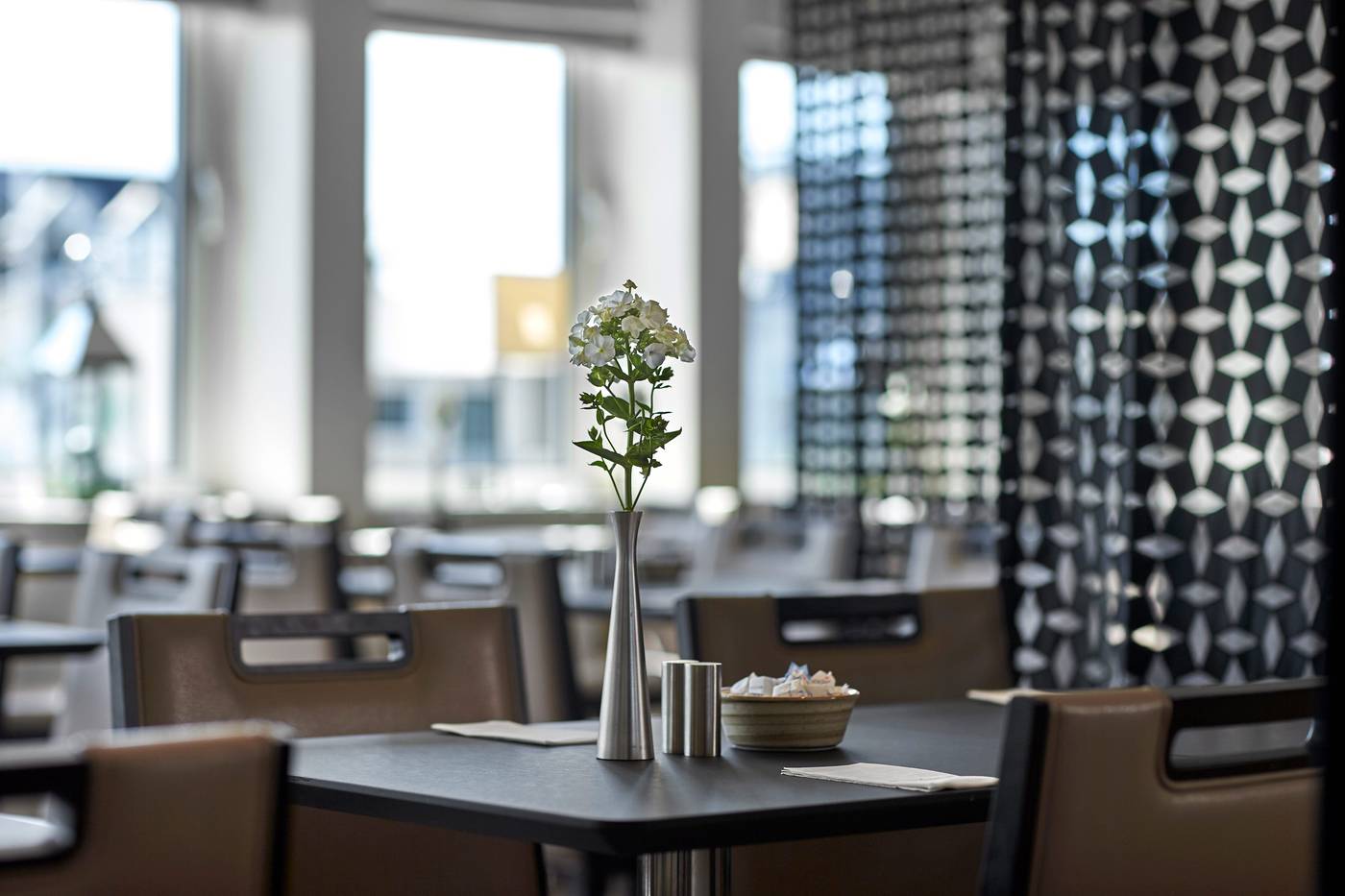 The-Square-Restaurant-15