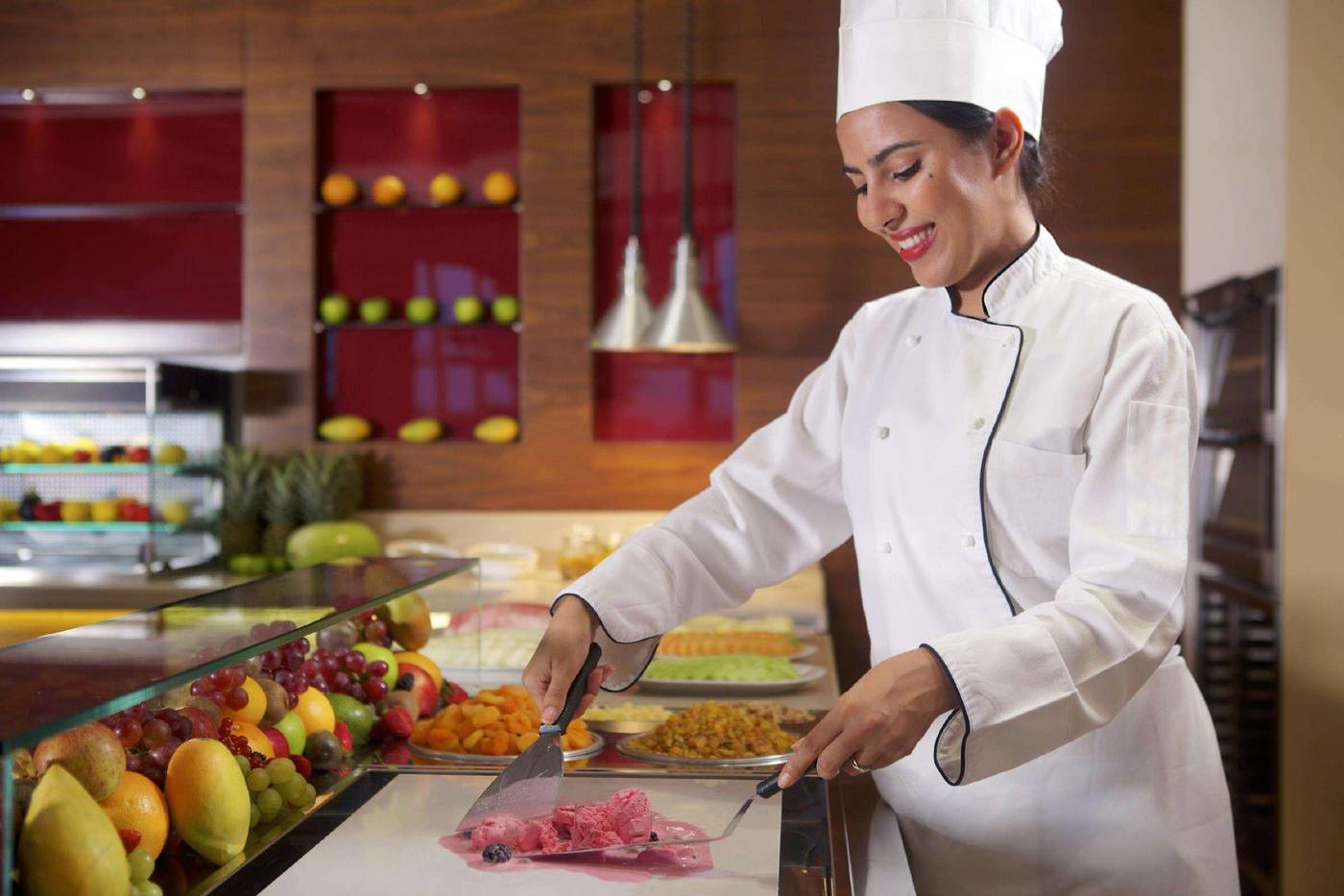 Hilton-Al-Hamra-Beach---Golf-Resort-Restaurant-53