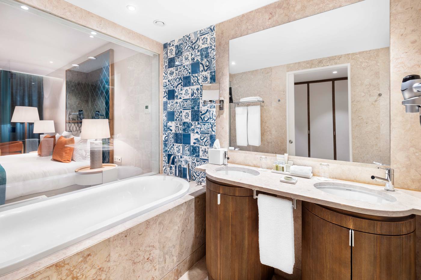 Cascade-Wellness---Lifestyle-Resort-Room-47