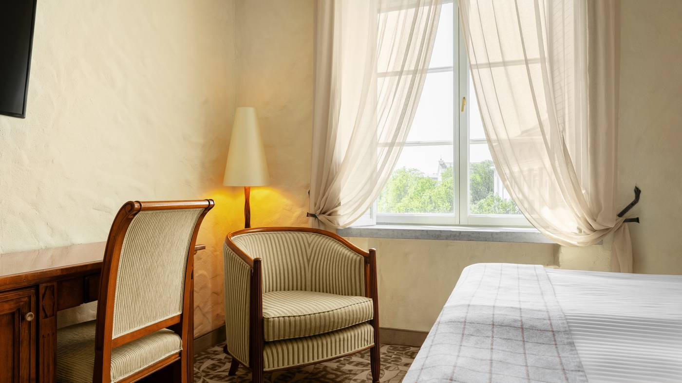 Rixwell-Collection-Savoy-Boutique-Hotel-Room-28