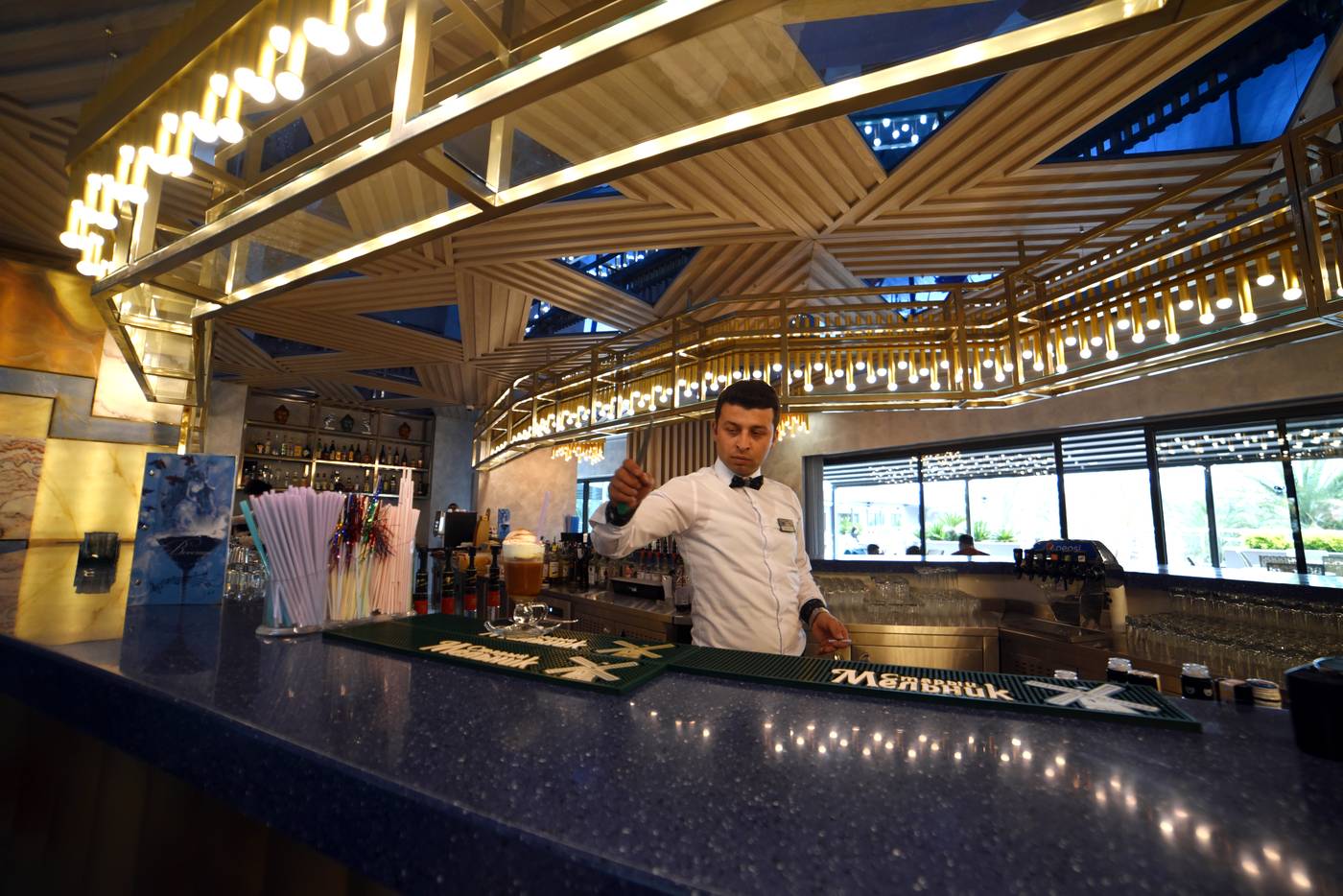 Royal-Wings-Hotel-Lobby-66