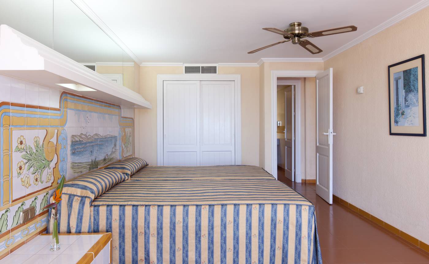 Playavera--Naturist-Hotel--Room-17