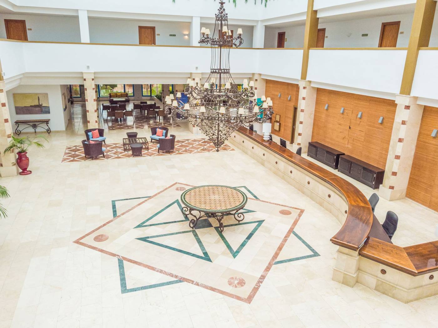 Hotel-OH-Nice-Caledonia-Lobby-33