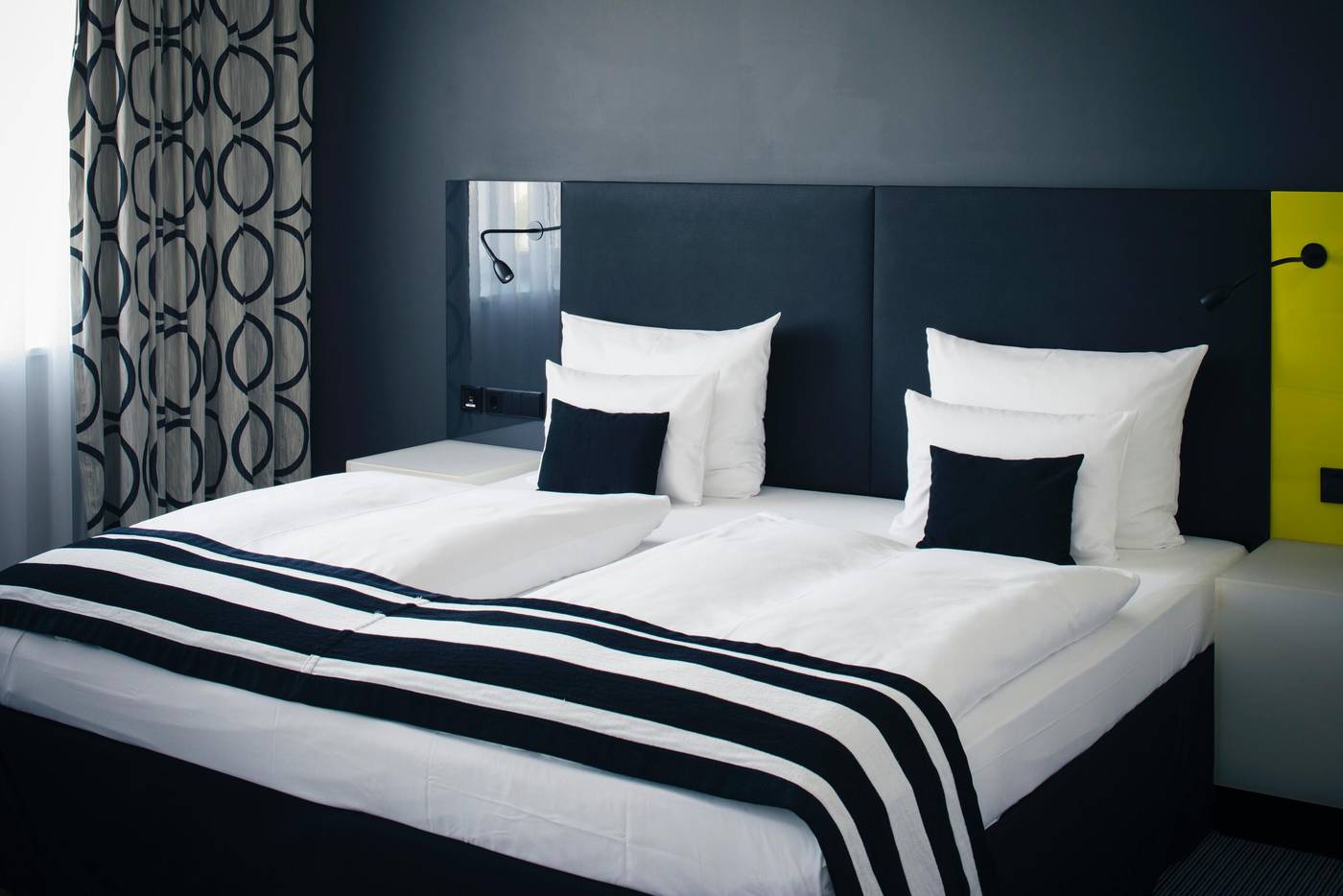 Vienna-House-by-Wyndham-Andel-s-Berlin-Room-8