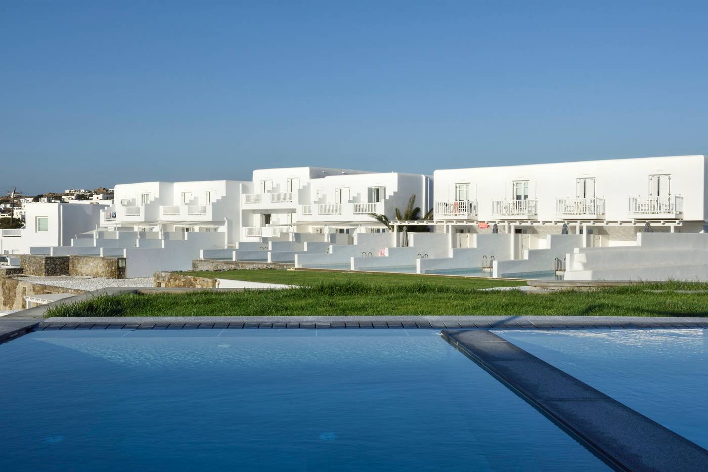 Myconian-Korali-Relais---Chateaux-Room-1